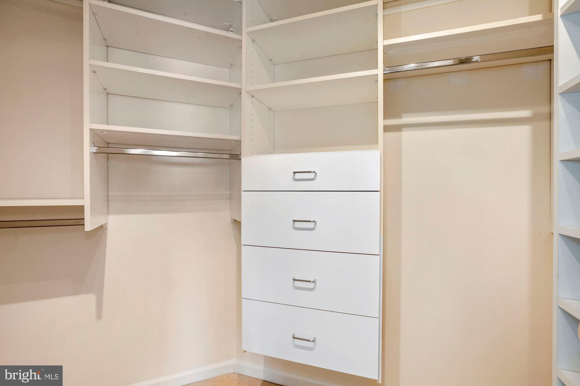 QUINCE ORCHARD PARK - Residential