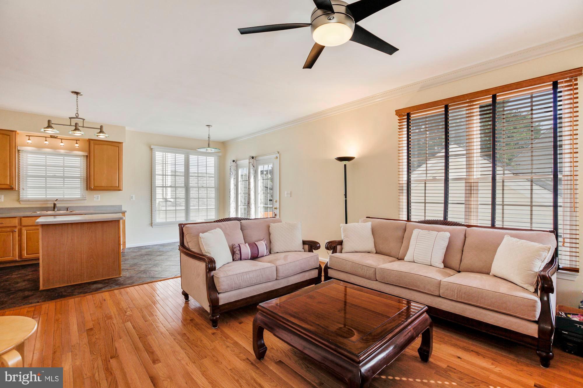 QUINCE ORCHARD PARK - Residential