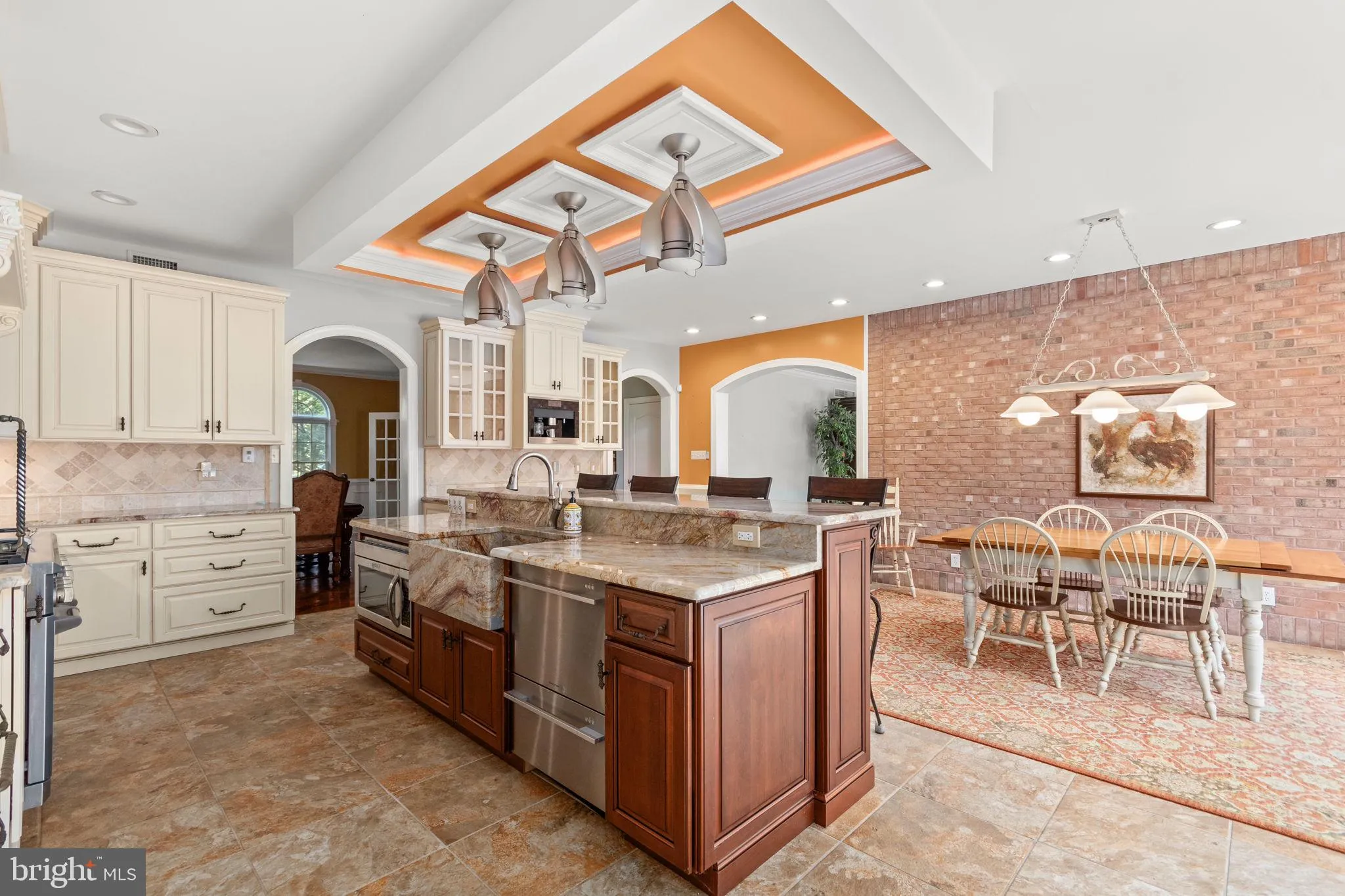 Bridgeton, New Jersey 08302, United States, 5 Bedrooms Bedrooms, ,5 BathroomsBathrooms,Residential,Contingent,49244