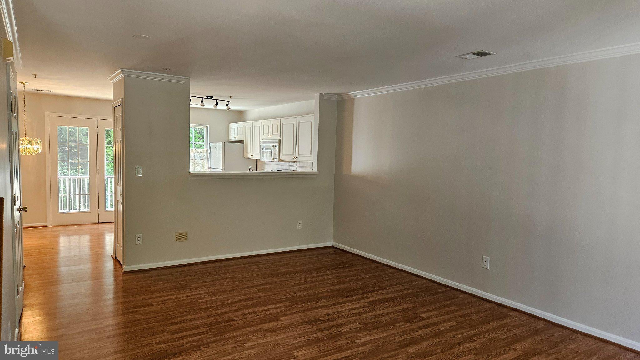 1684 FALLOWFIELD COURT