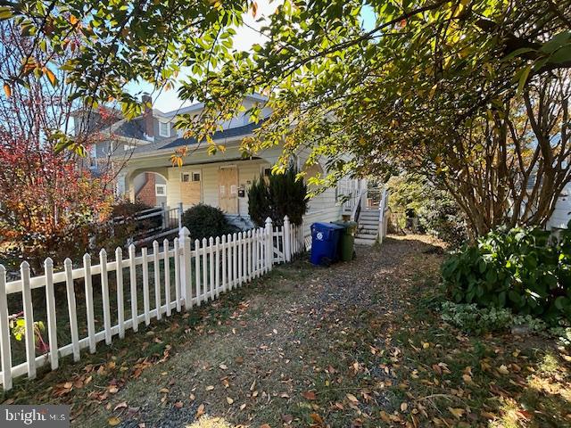 LAURAVILLE HISTORIC DISTRICT - Residential