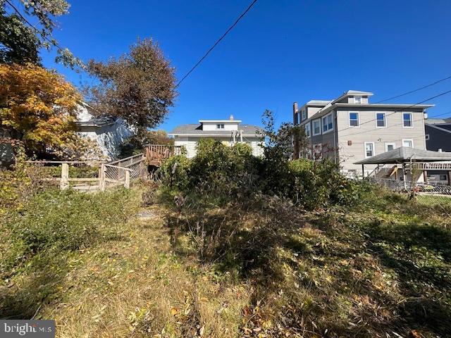 LAURAVILLE HISTORIC DISTRICT - Residential