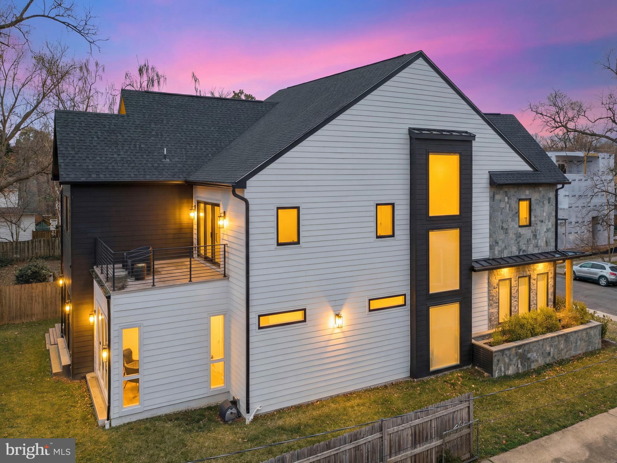 ASHTON HEIGHTS - Residential