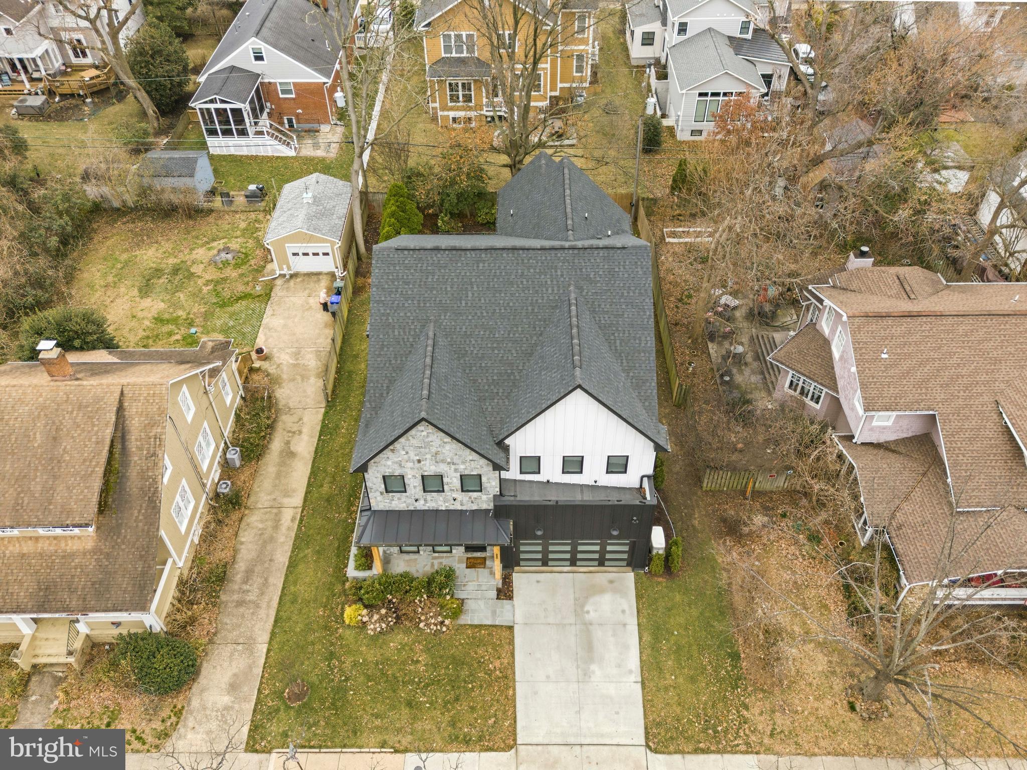 650 N JACKSON STREET