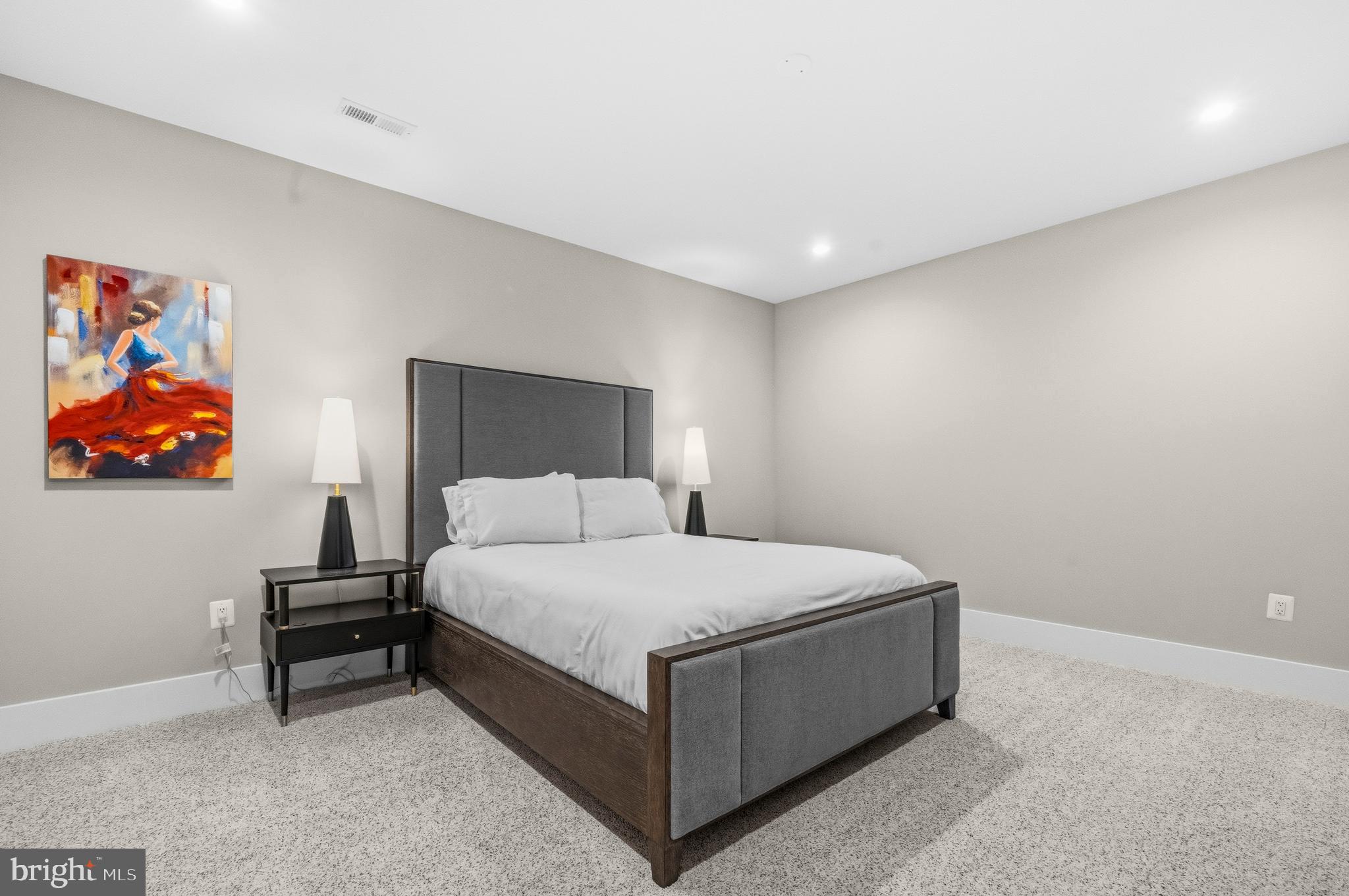 ASHTON HEIGHTS - Residential