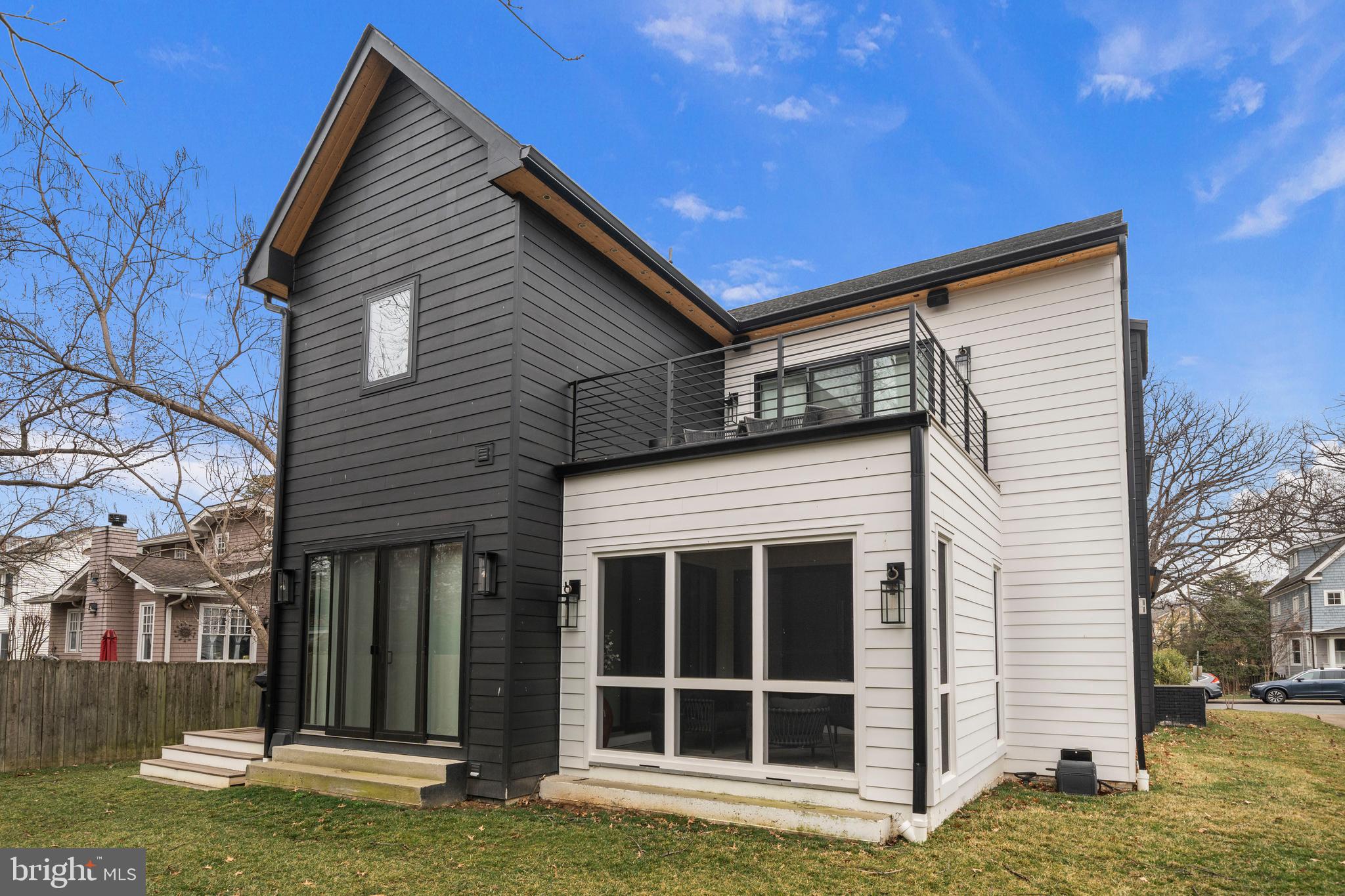 ASHTON HEIGHTS - Residential