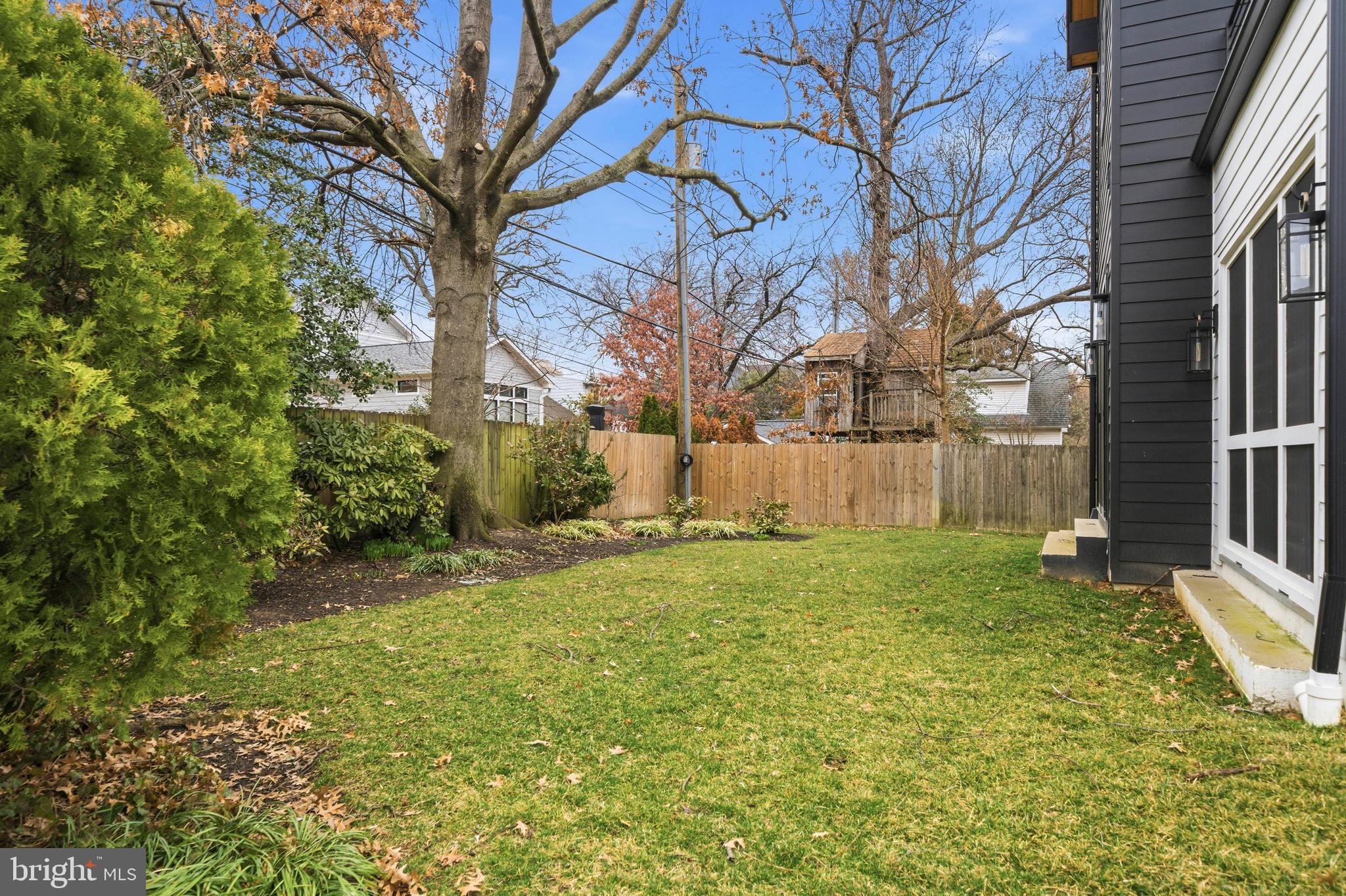 ASHTON HEIGHTS - Residential