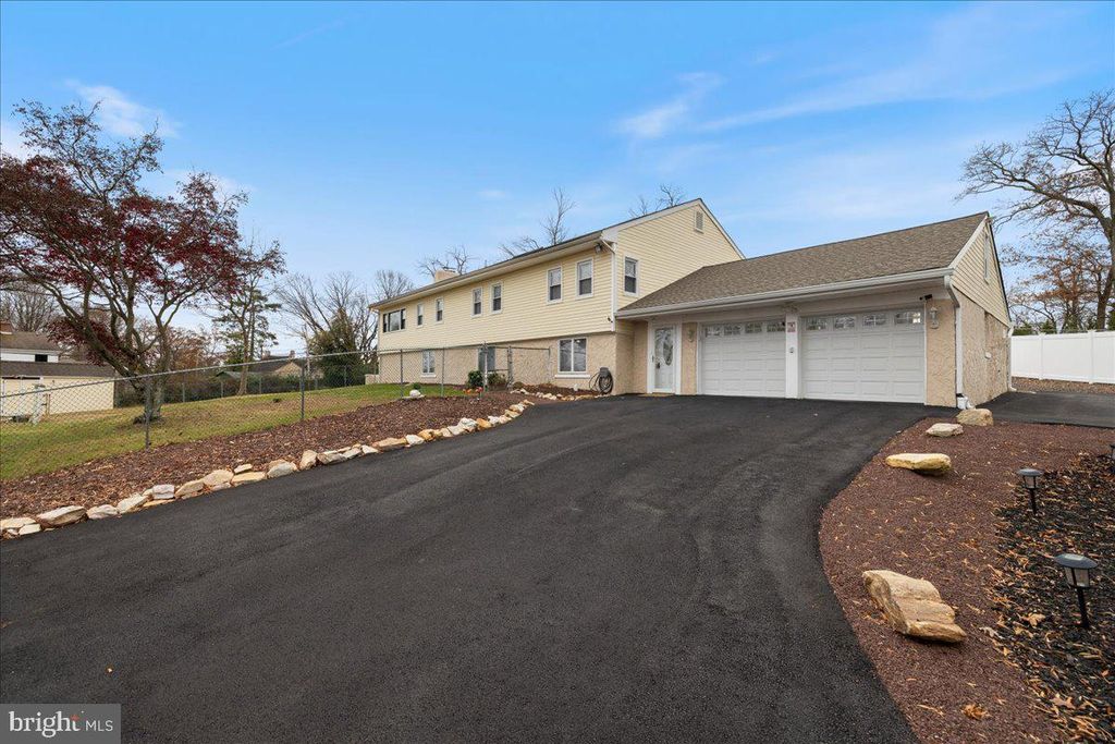 Photo of 11 Williams Lane, YARDLEY, PA 19067 (MLS # PABU2106962)