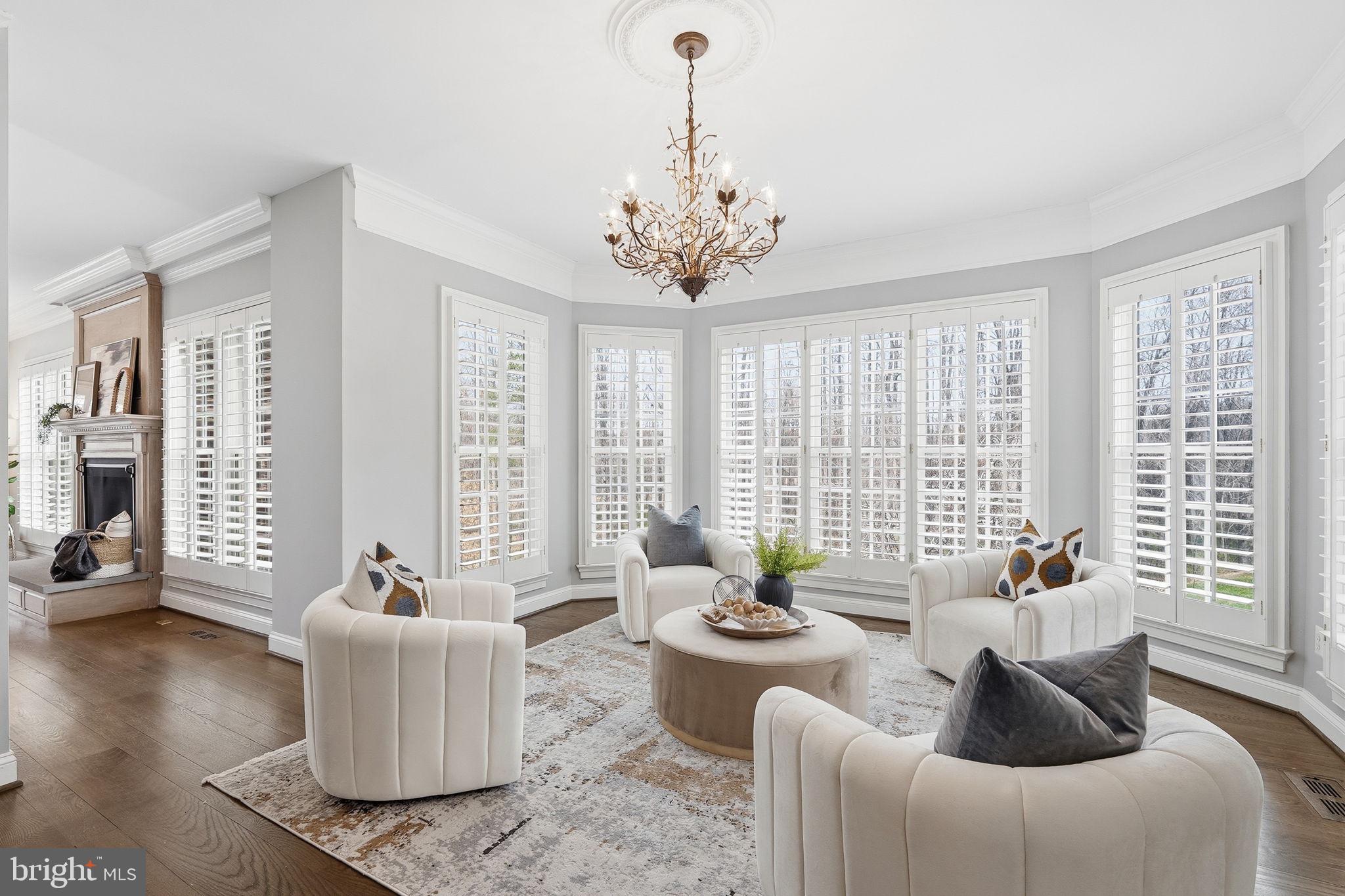 WAPLES MILL MANOR - Residential