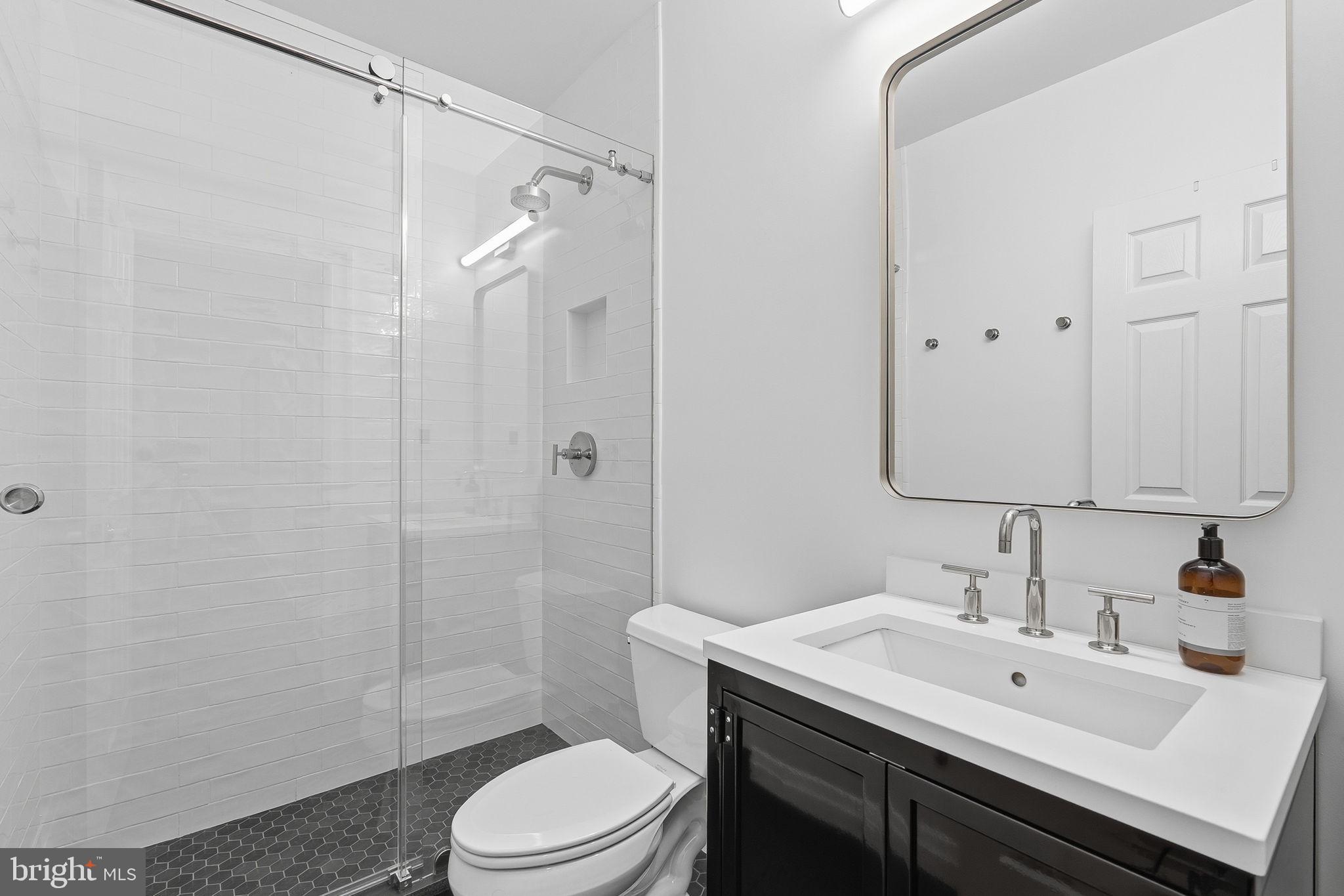 WAPLES MILL MANOR - Residential