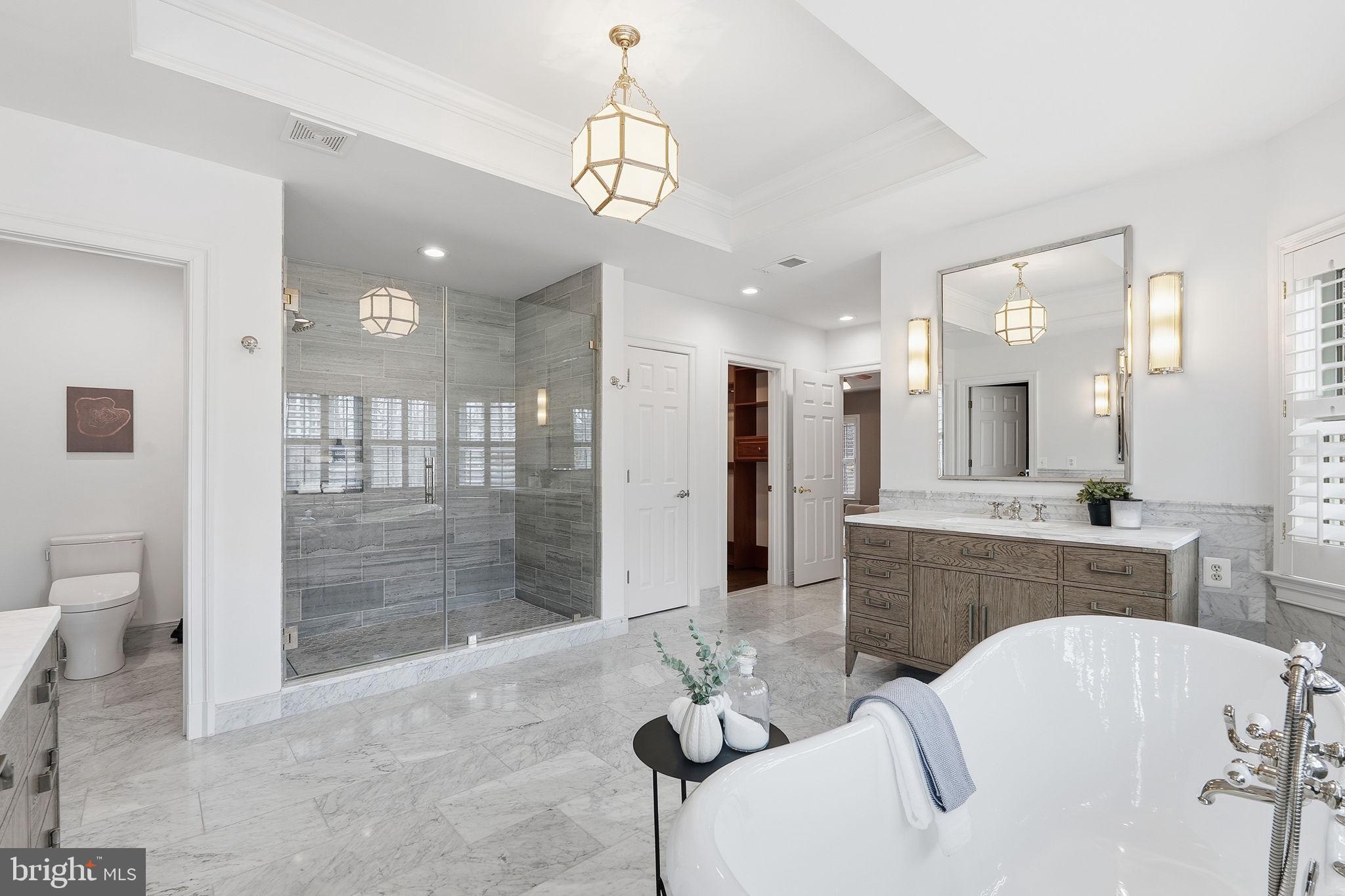 WAPLES MILL MANOR - Residential