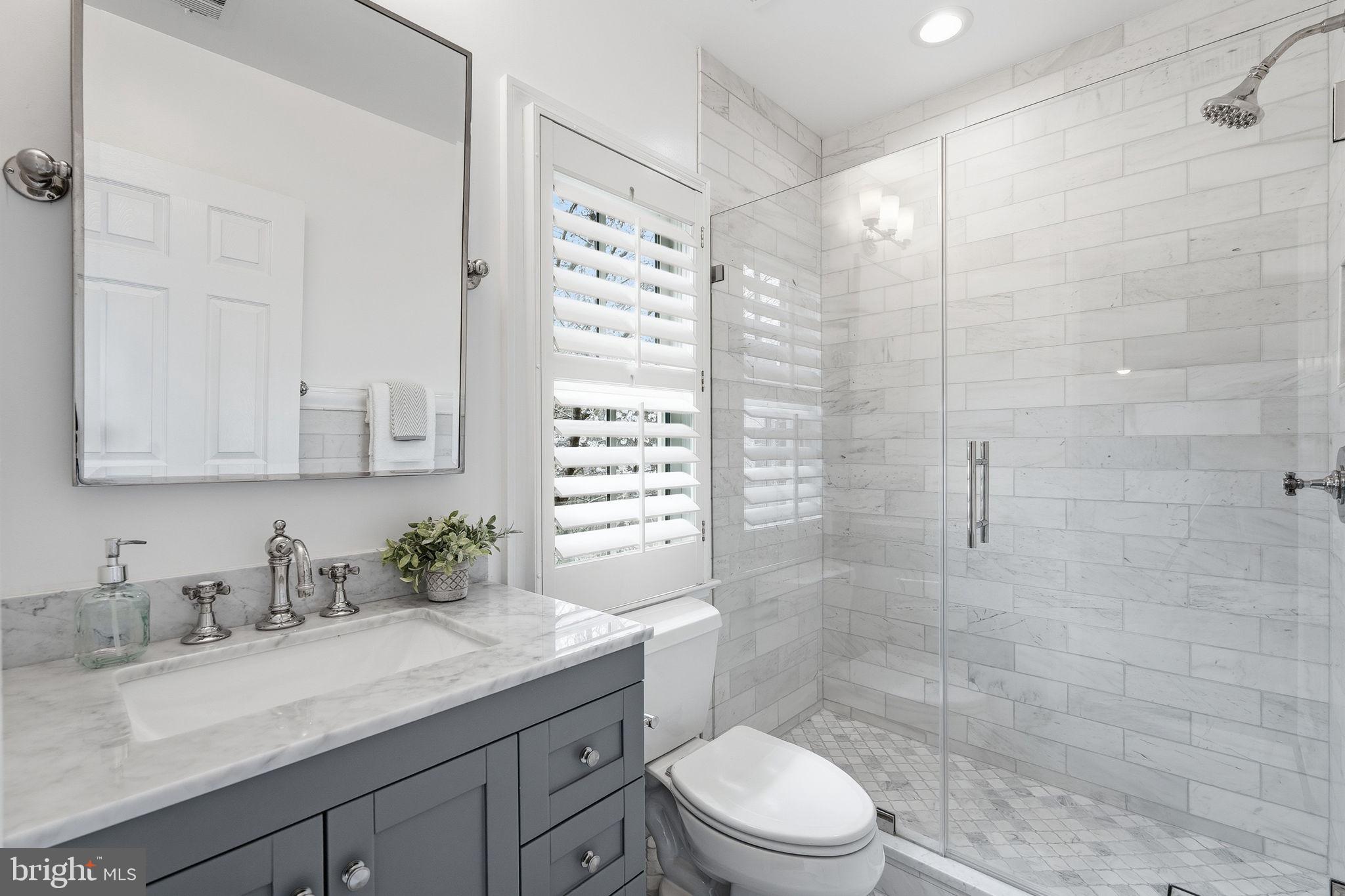 WAPLES MILL MANOR - Residential