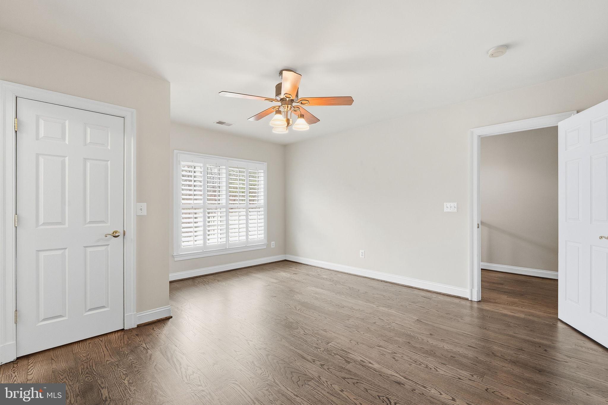 WAPLES MILL MANOR - Residential