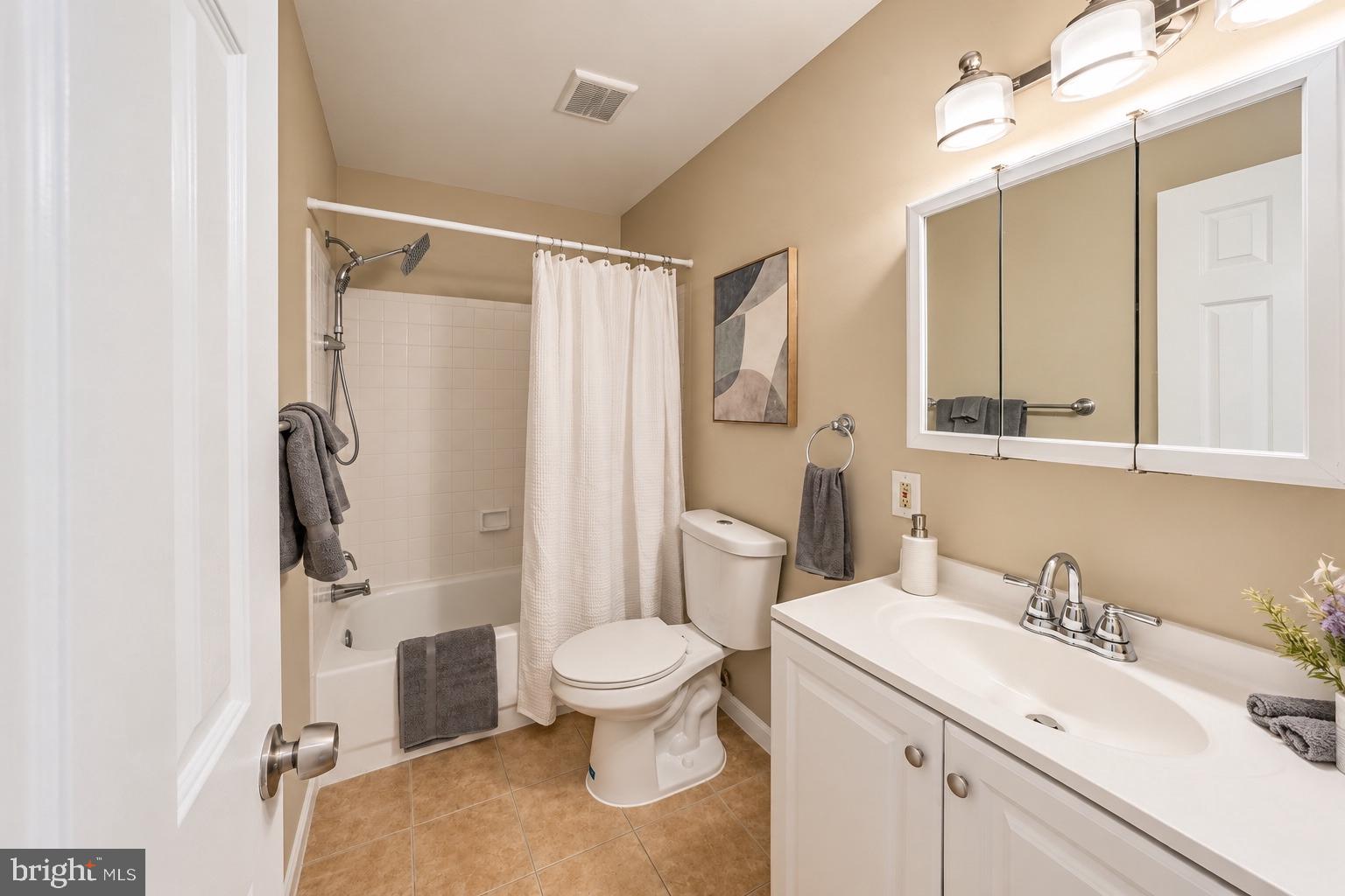 1804 9TH STREET B S
