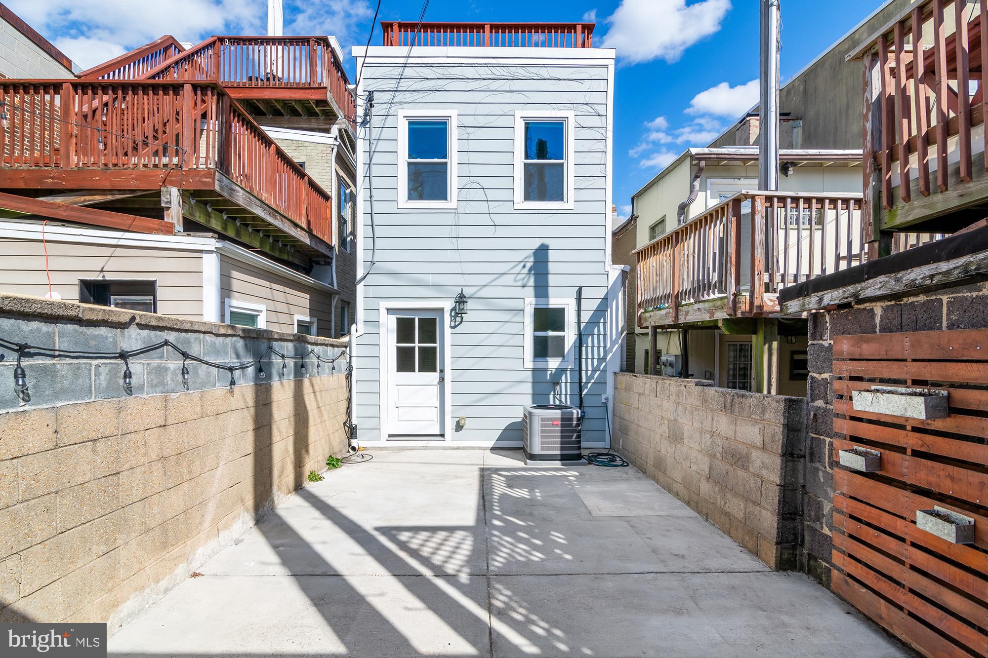 FELLS POINT HISTORIC DISTRICT - Residential