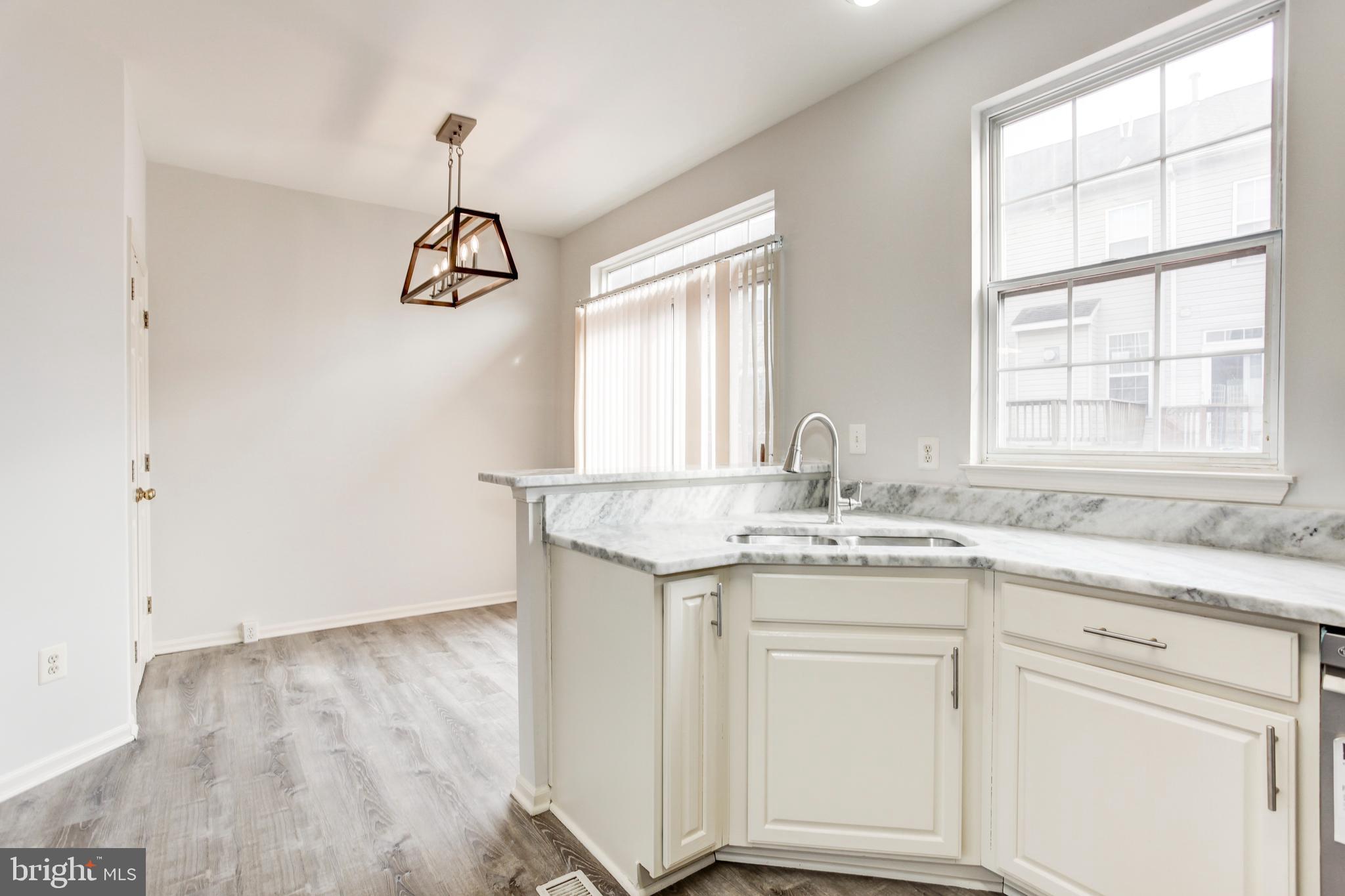 RIDGE TOP TERRACE - Residential