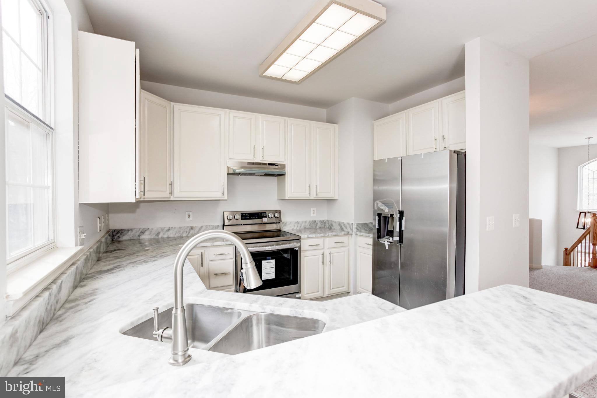 RIDGE TOP TERRACE - Residential