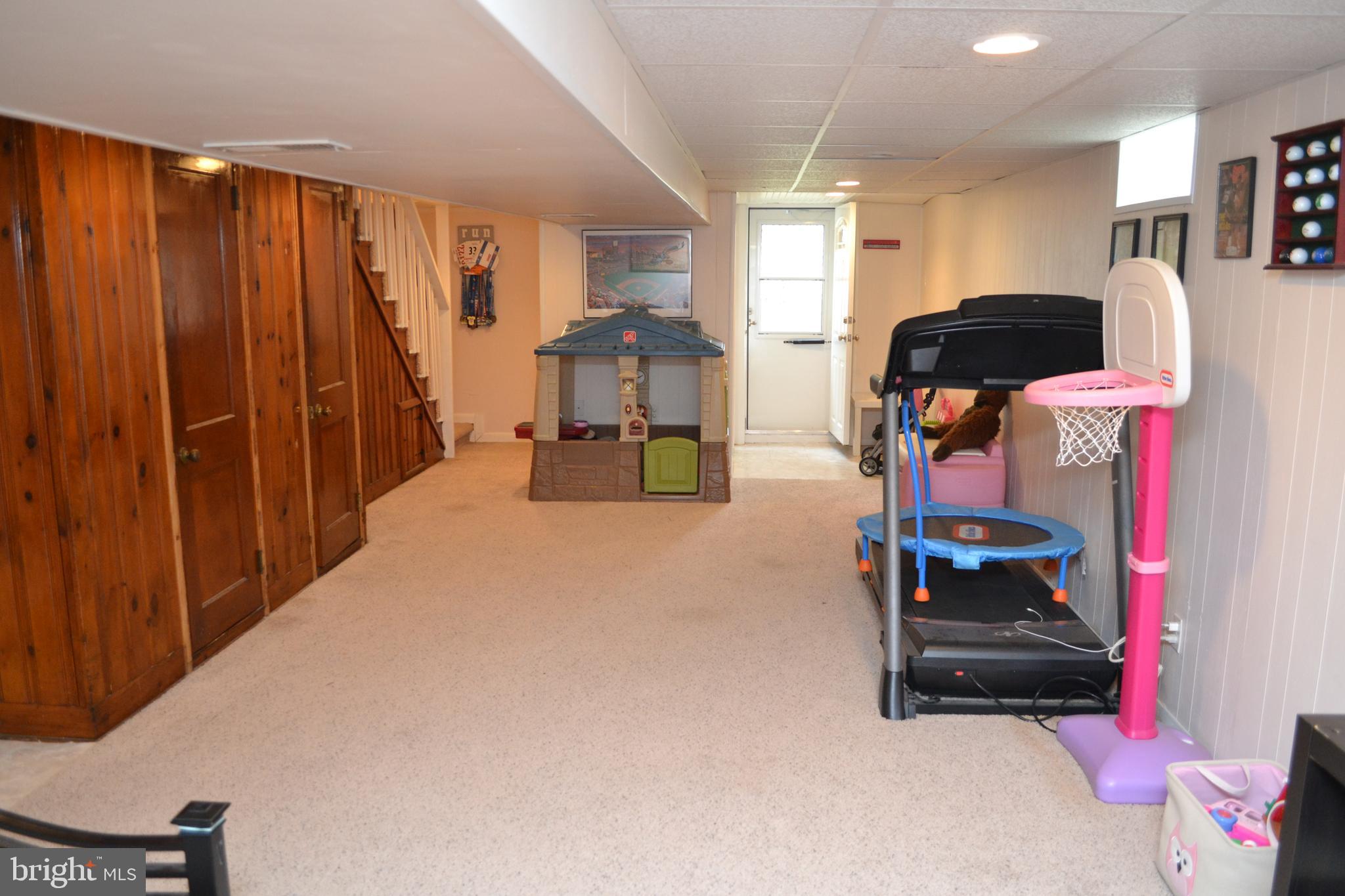 SOMERTON - Residential