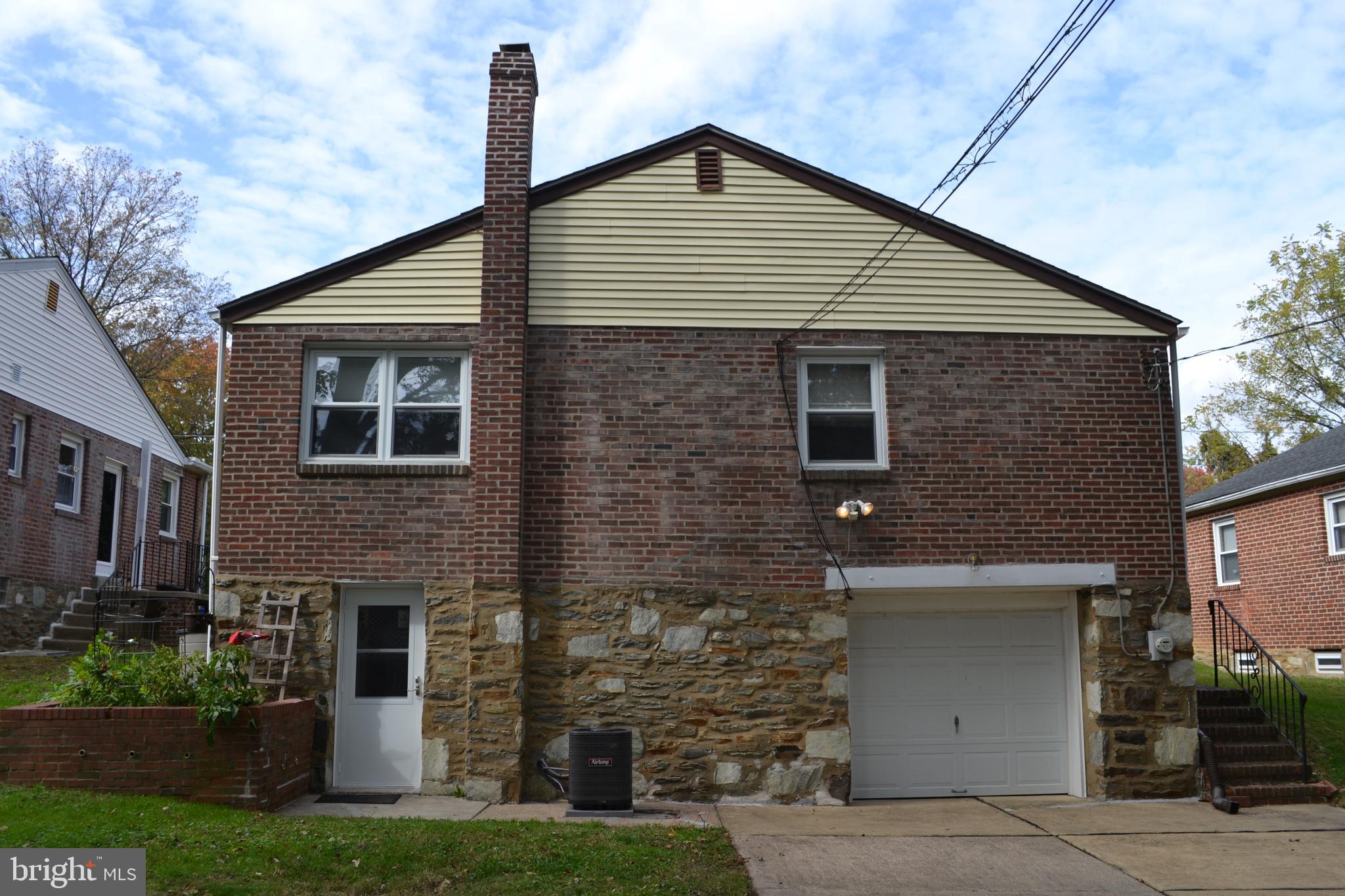 SOMERTON - Residential