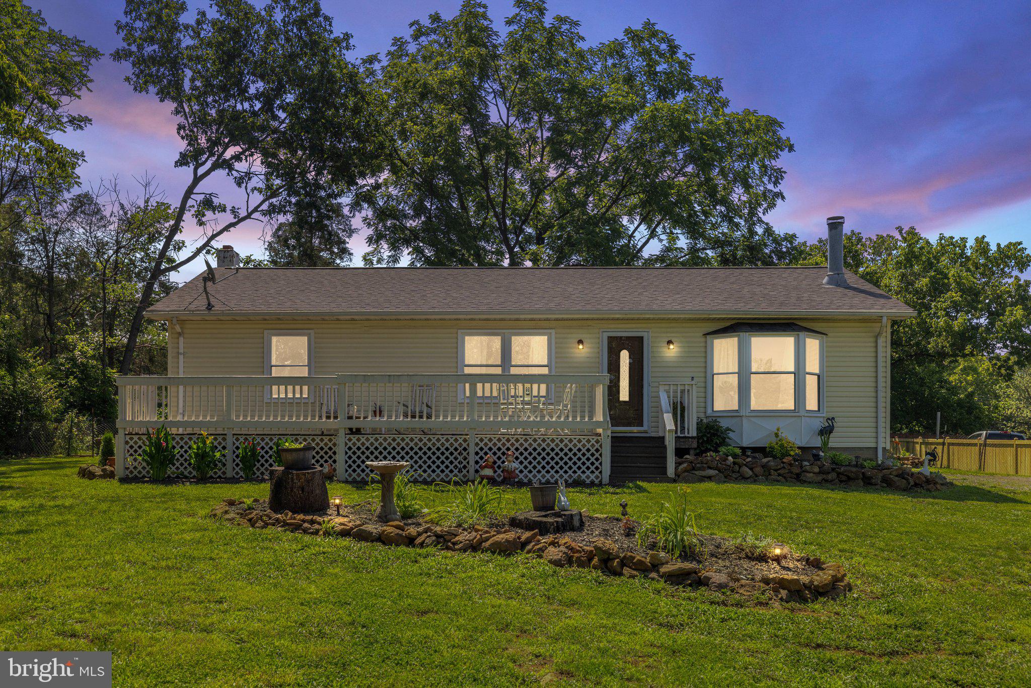 381 YOUNGS DRIVE