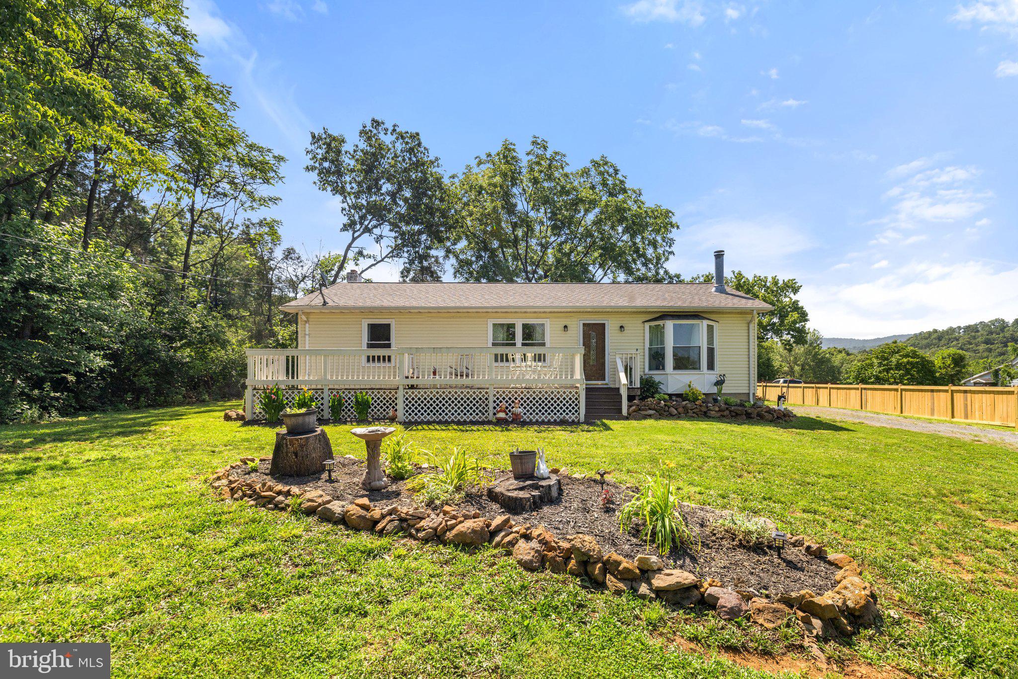 381 YOUNGS DRIVE