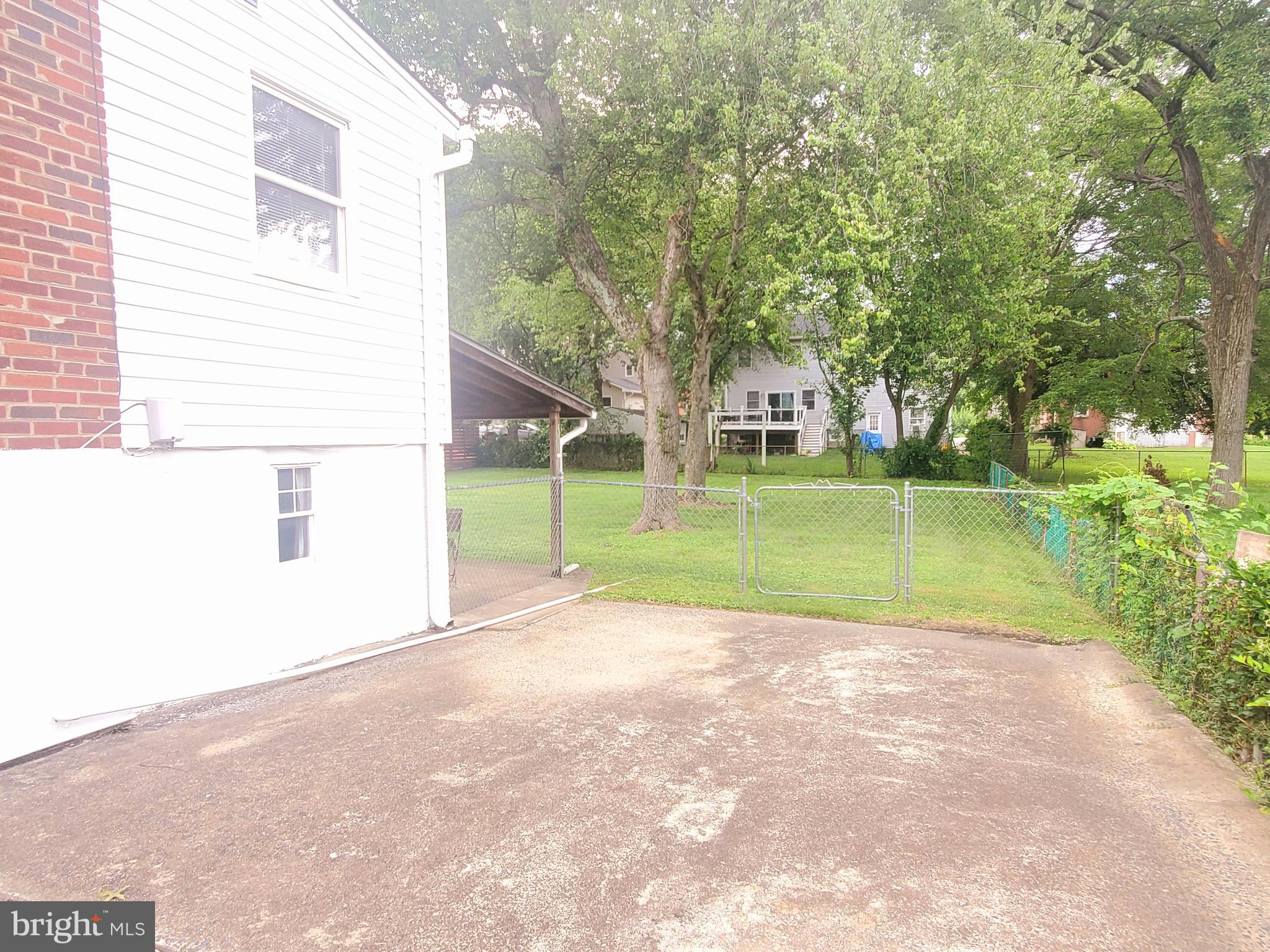 TREMONT GARDENS - Residential