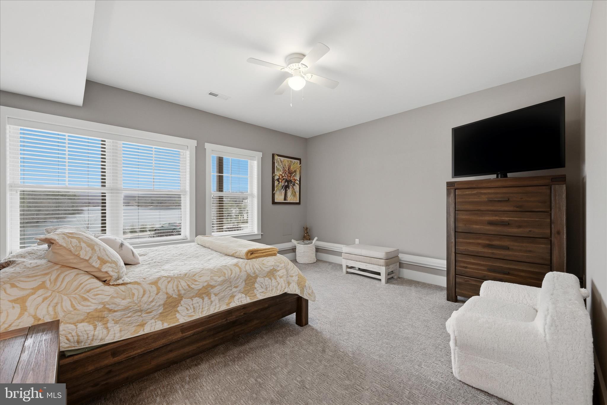 LAKE HOLIDAY ESTATES - Residential