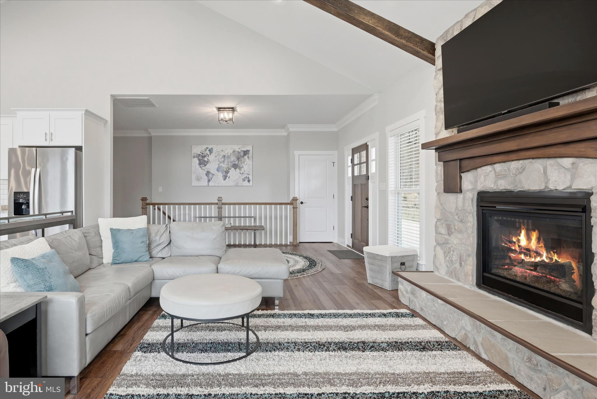 LAKE HOLIDAY ESTATES - Residential