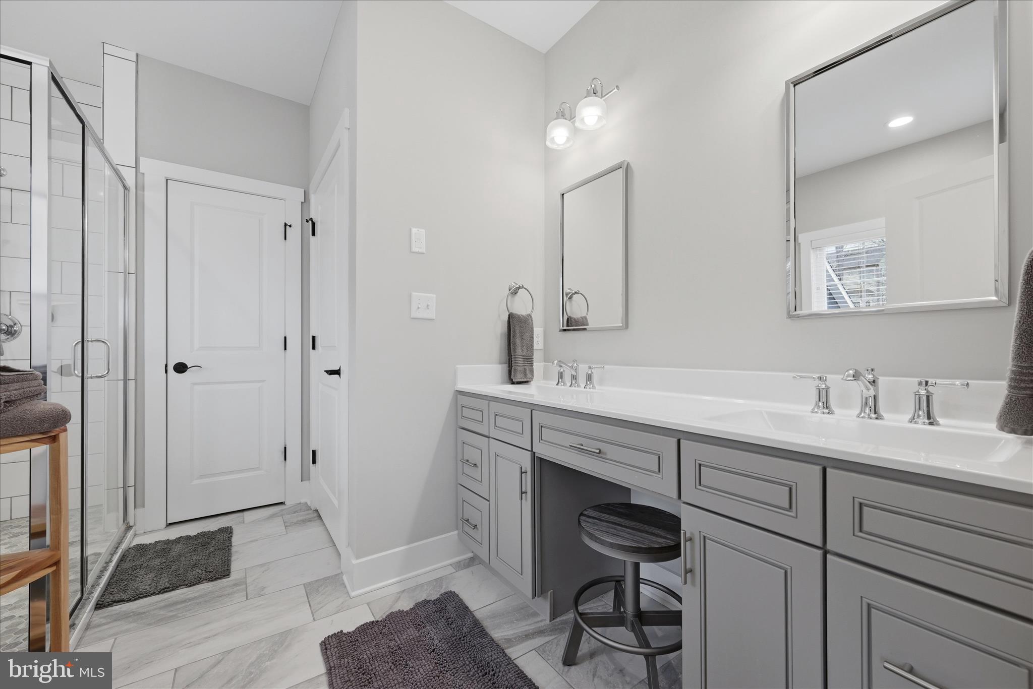 LAKE HOLIDAY ESTATES - Residential