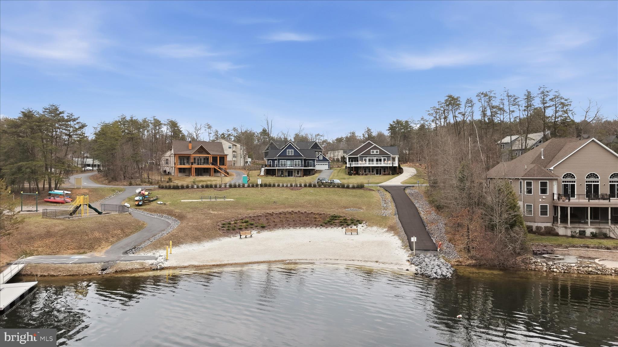 LAKE HOLIDAY ESTATES - Residential