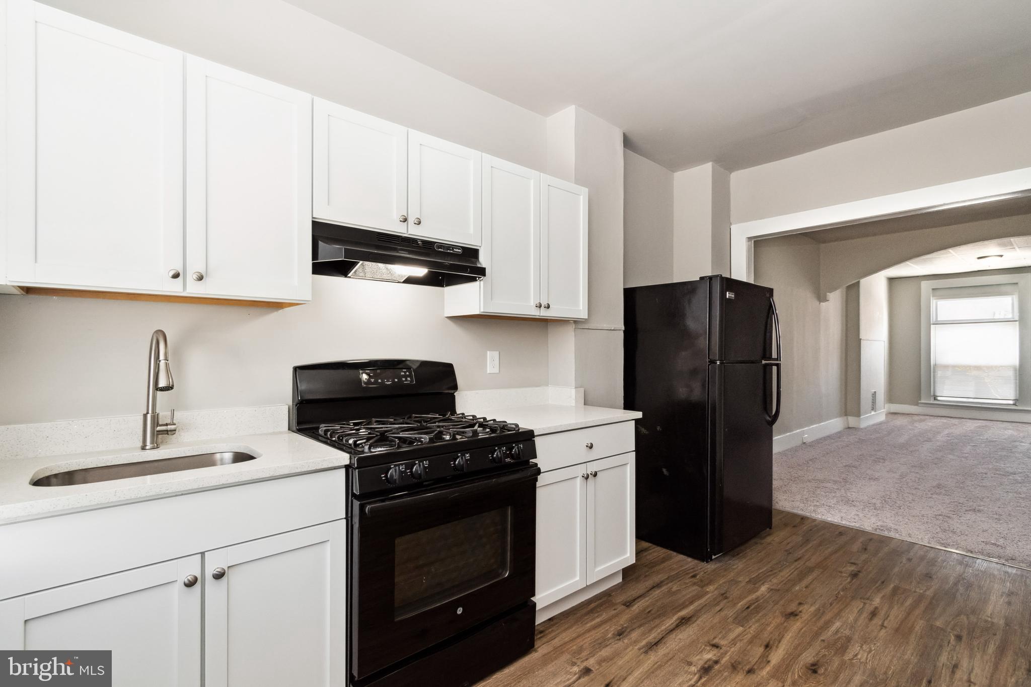 ELLWOOD PARK - Residential