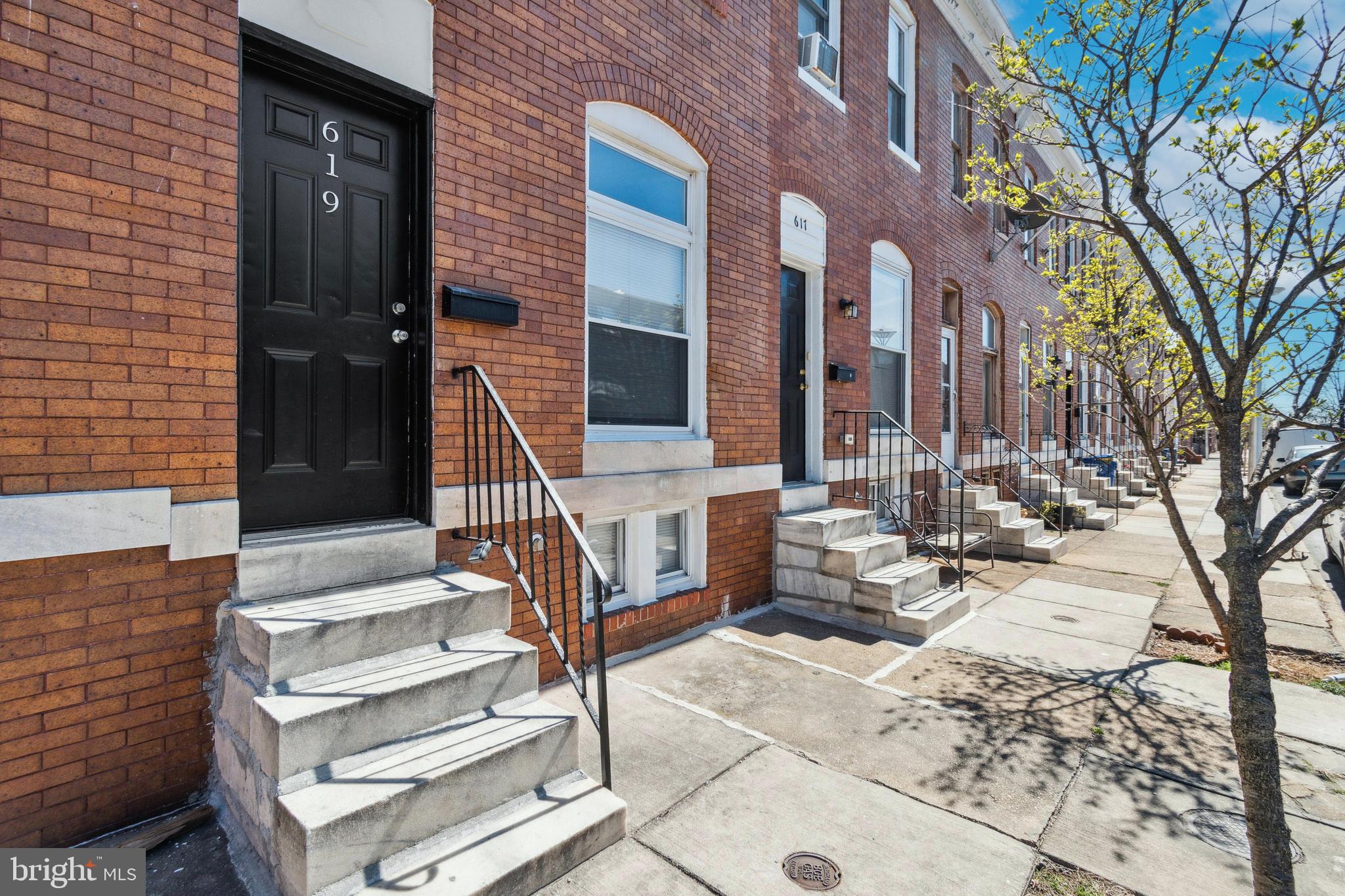 ELLWOOD PARK - Residential