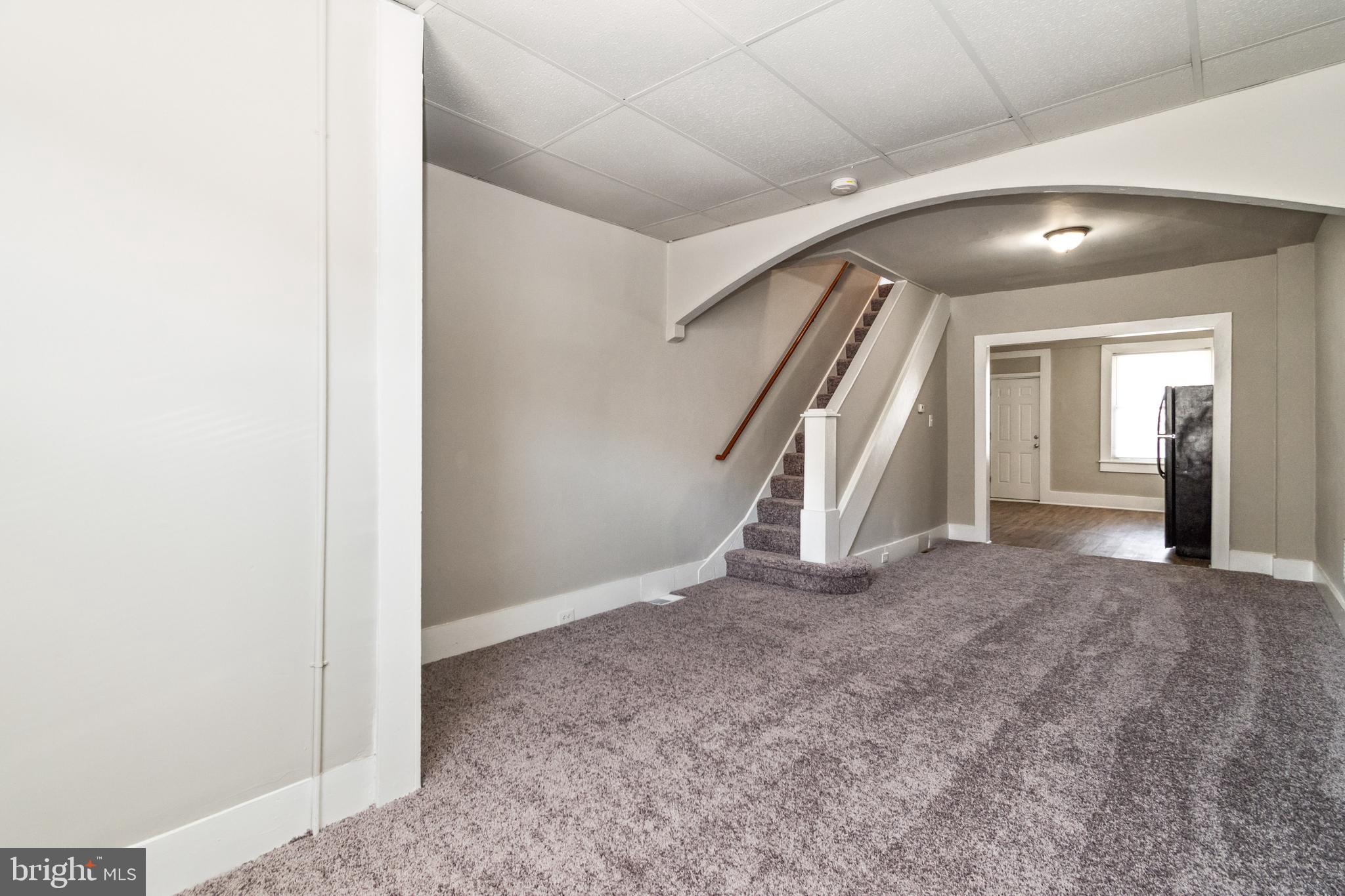 ELLWOOD PARK - Residential