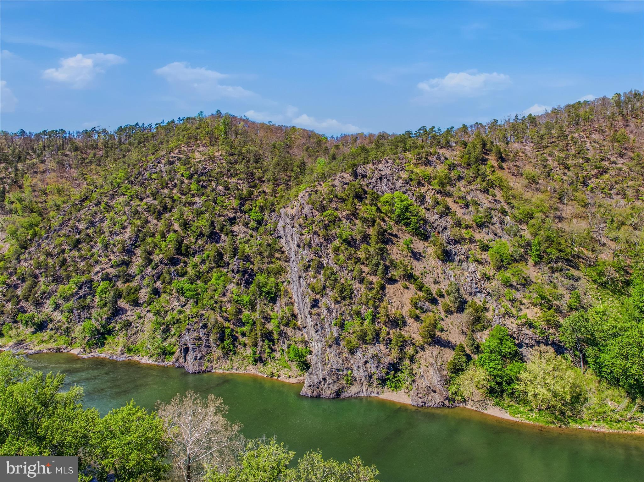 POTOMAC RIVER VISTA - Residential