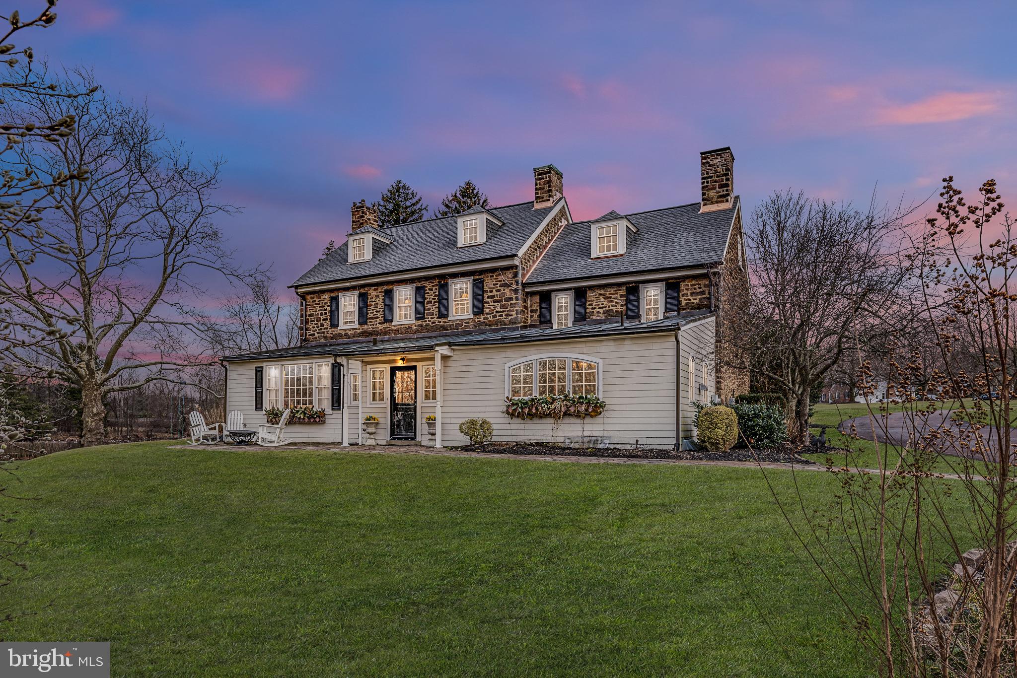 MAPLE GLEN - Residential