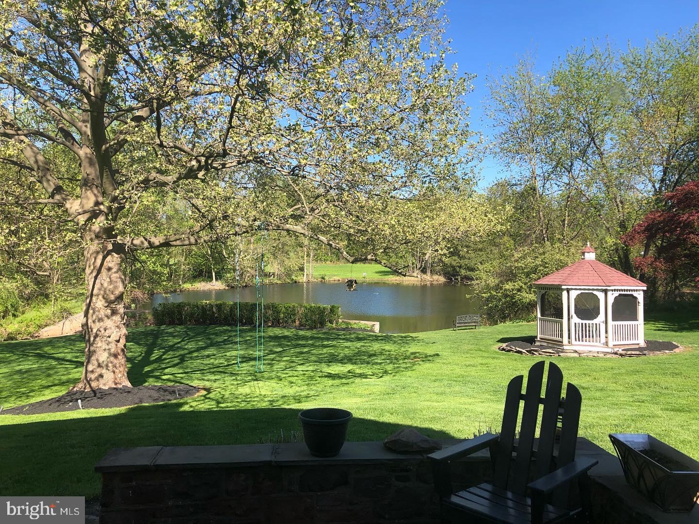 MAPLE GLEN - Residential