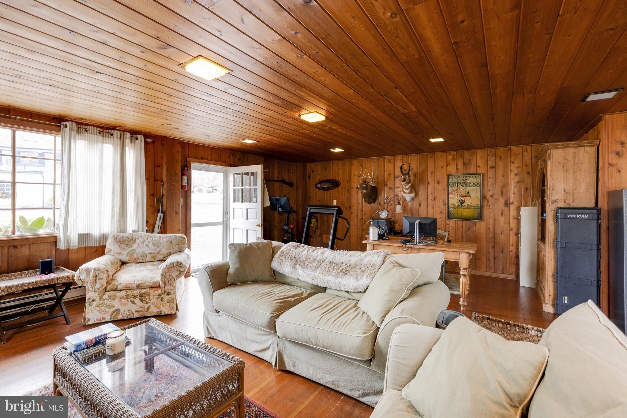 MAPLE GLEN - Residential