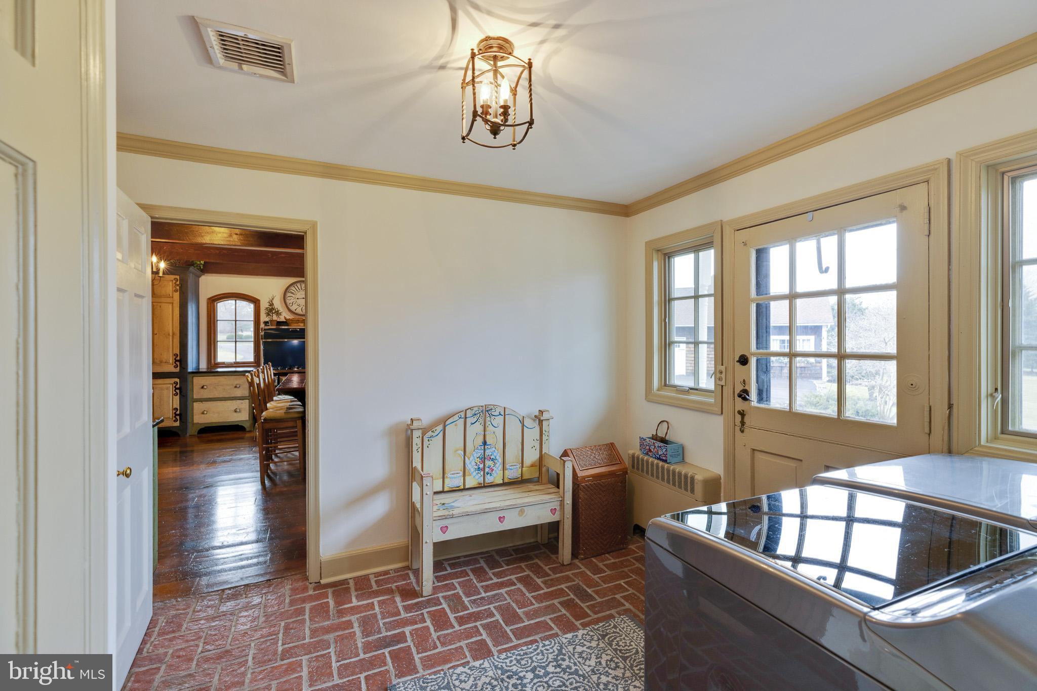 MAPLE GLEN - Residential