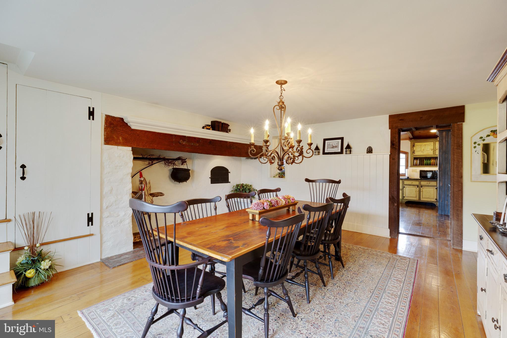 MAPLE GLEN - Residential