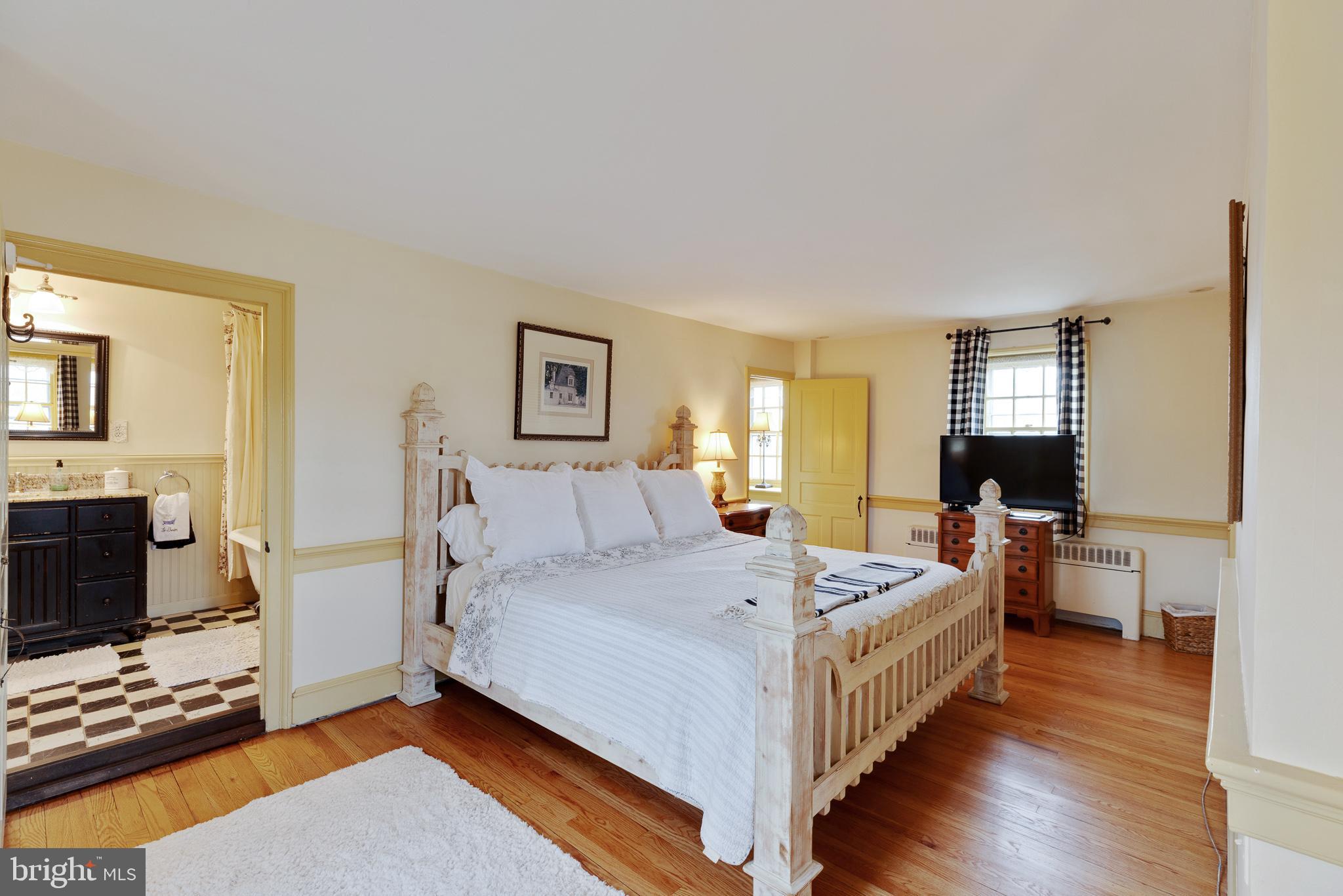 MAPLE GLEN - Residential