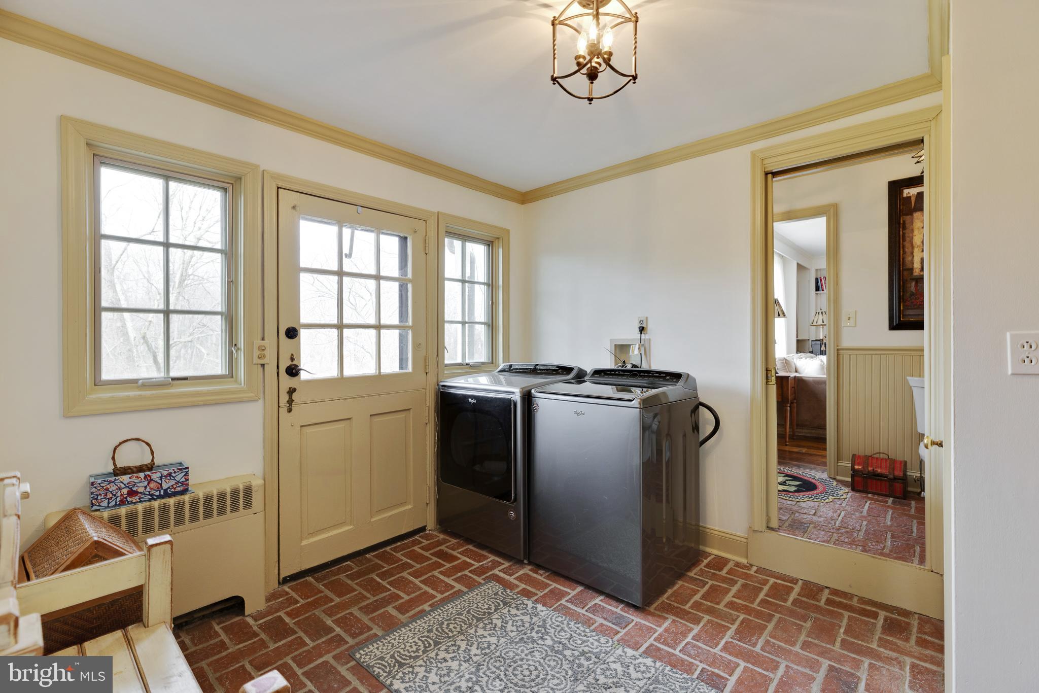 MAPLE GLEN - Residential