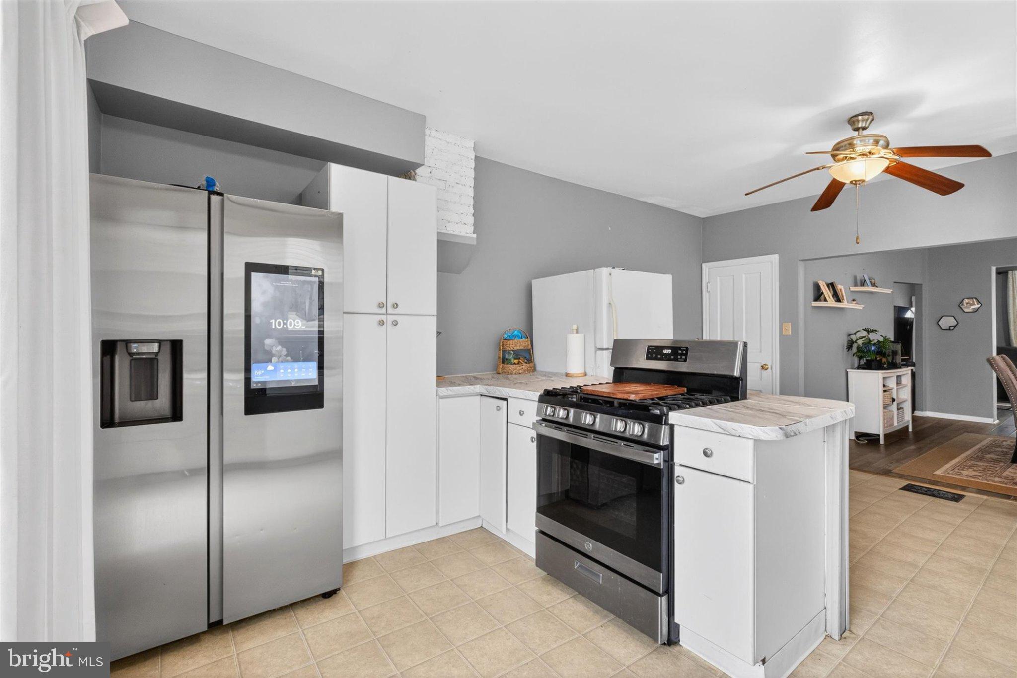 NEW CUMBERLAND BOROUGH - Residential
