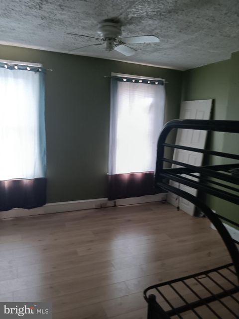 459 MECHANIC STREET CAMDEN NJ 08104