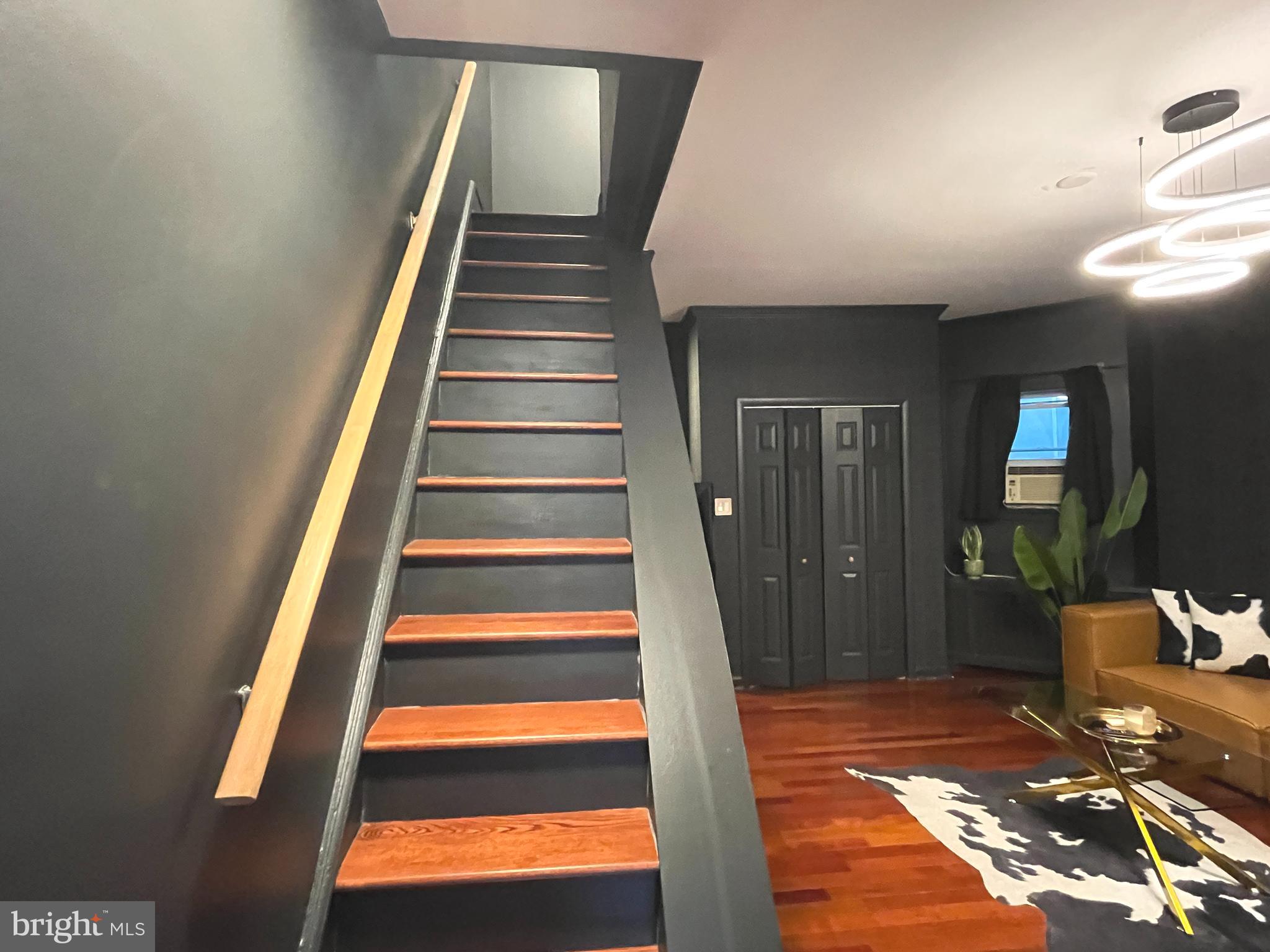 WHITMAN - Residential