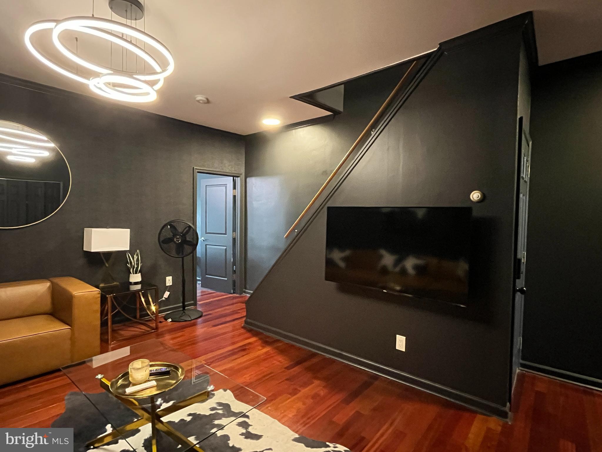 WHITMAN - Residential