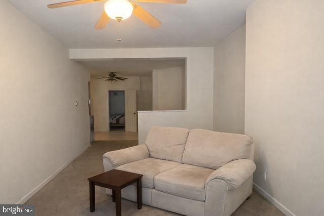 WHITMAN - Residential