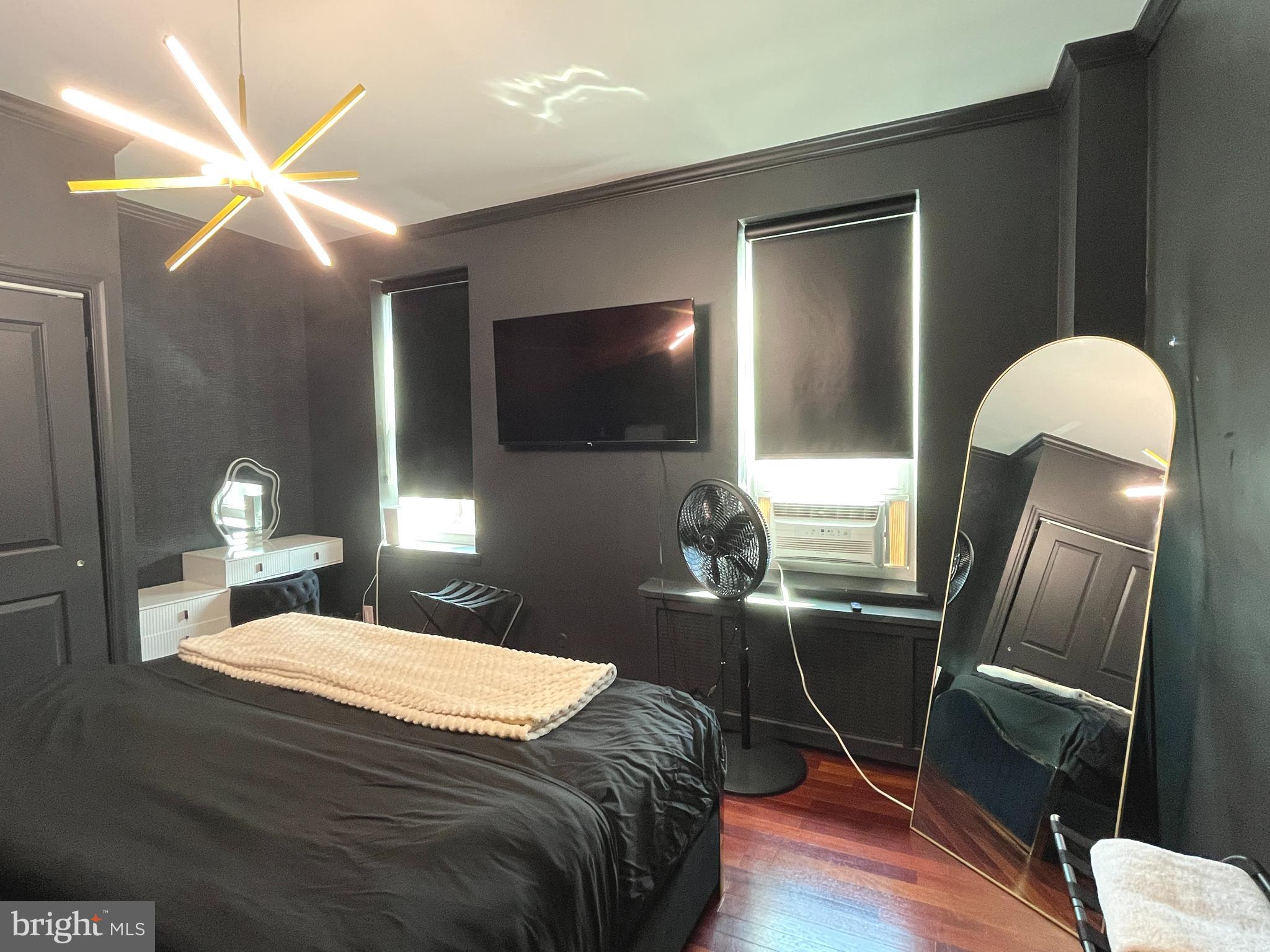 WHITMAN - Residential