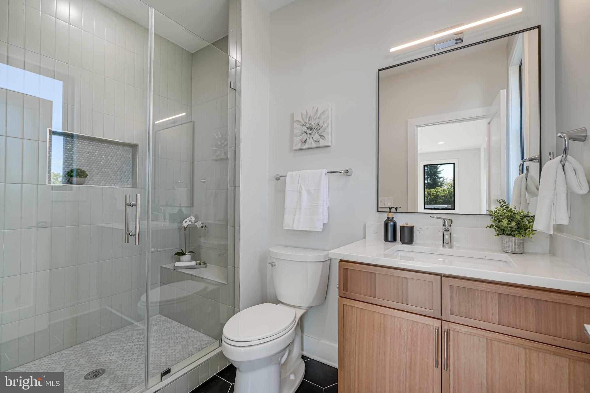 BROYHILL HEIGHTS - Residential