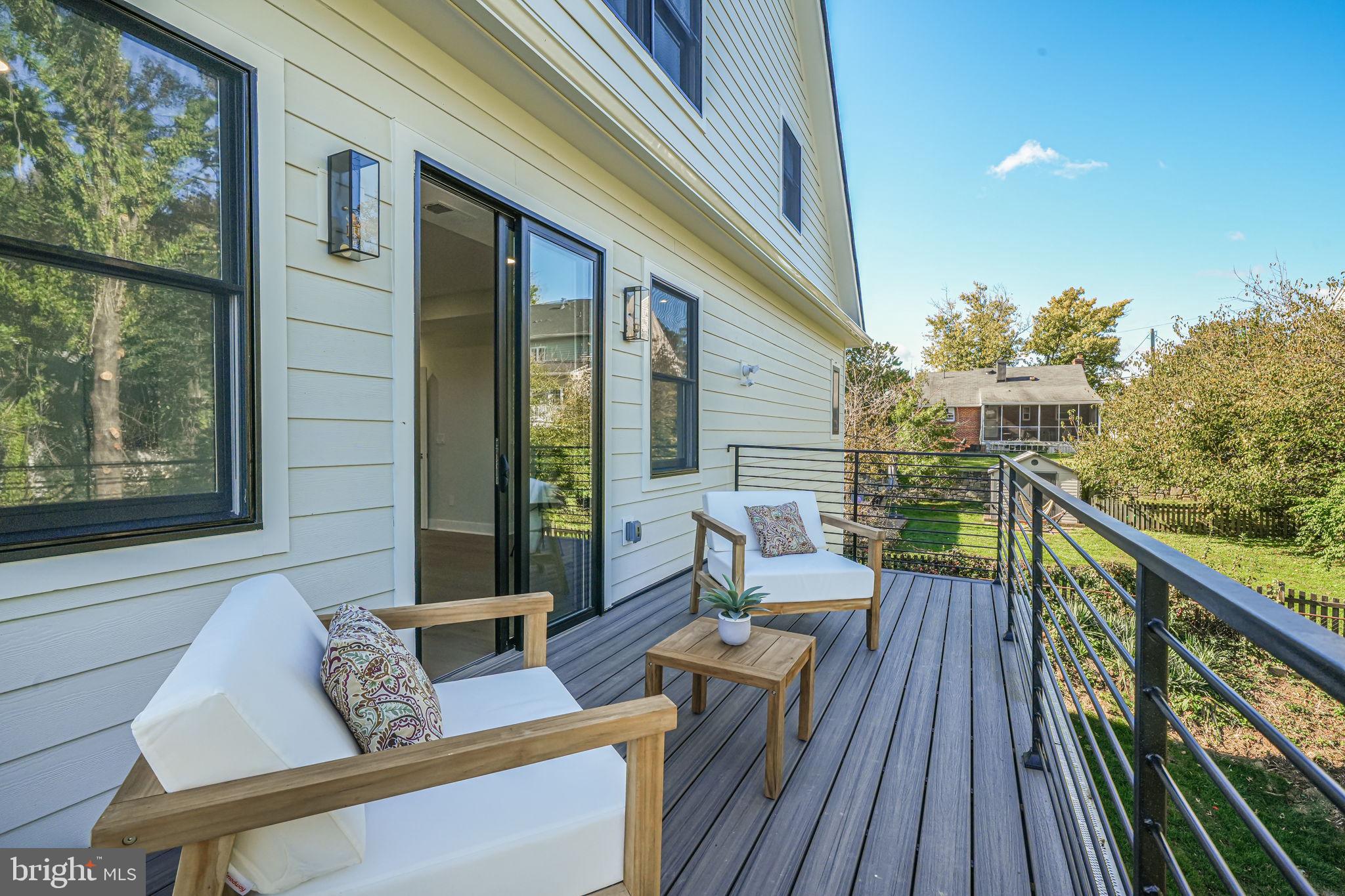 BROYHILL HEIGHTS - Residential