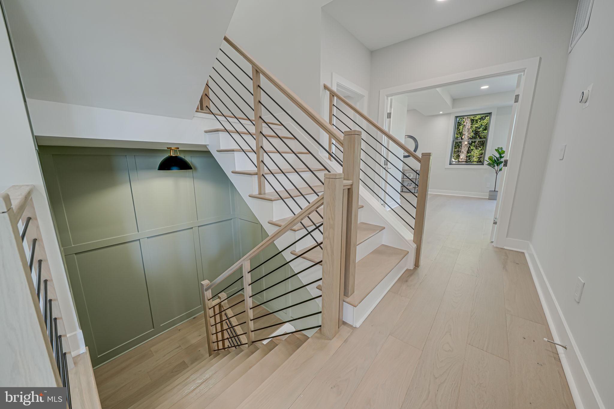 BROYHILL HEIGHTS - Residential